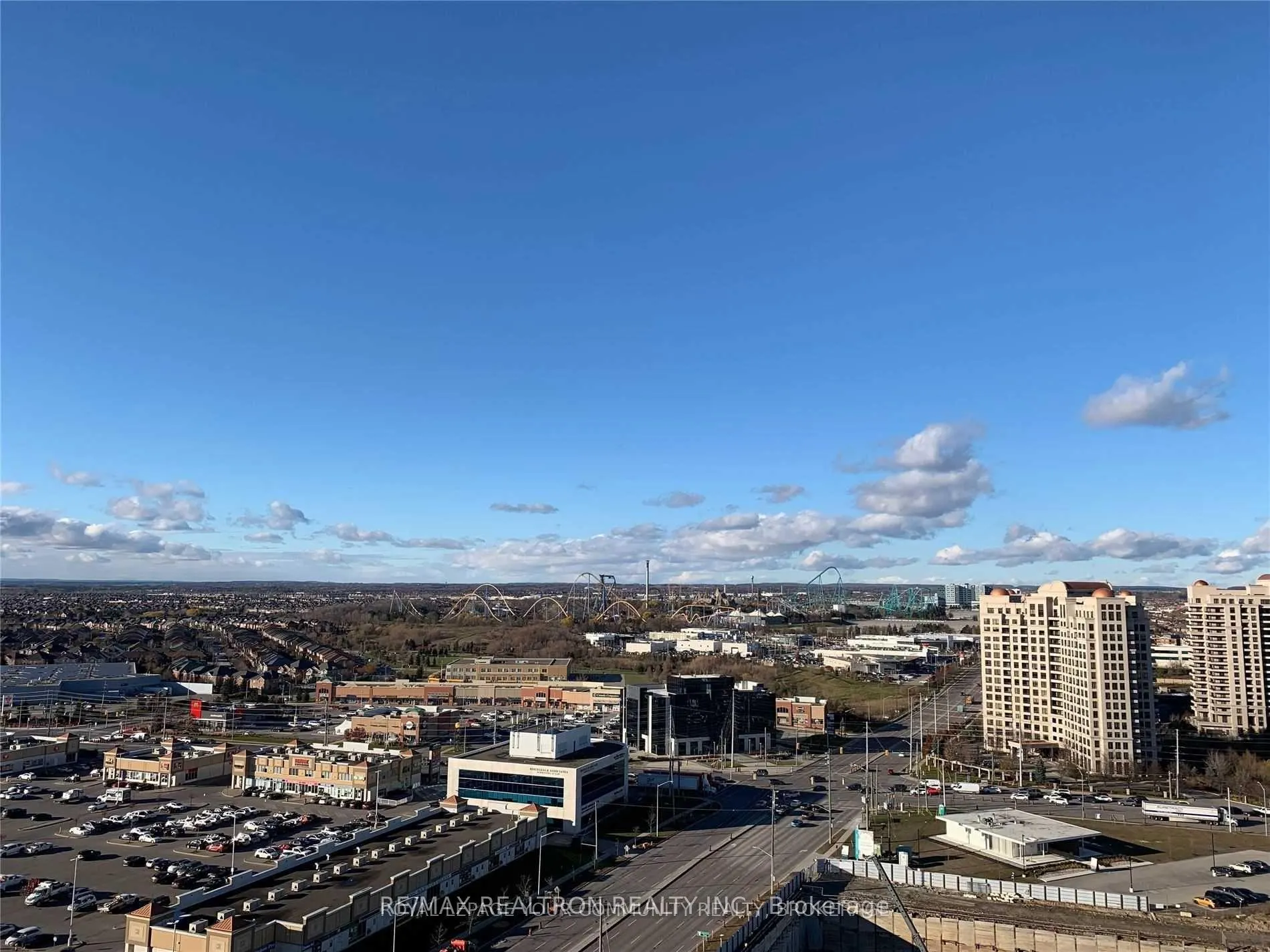 Photo 14 of Unit 1903, 9085 Jane Street, Vaughan, Concord — HOMEH