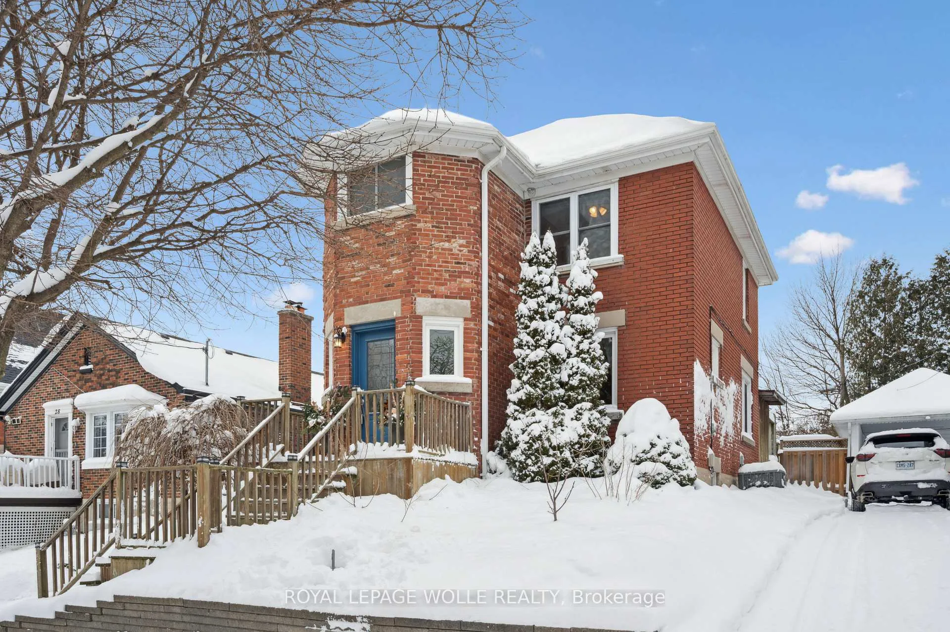 Photo 2 of 32 Dane Street, Kitchener — HOMEH