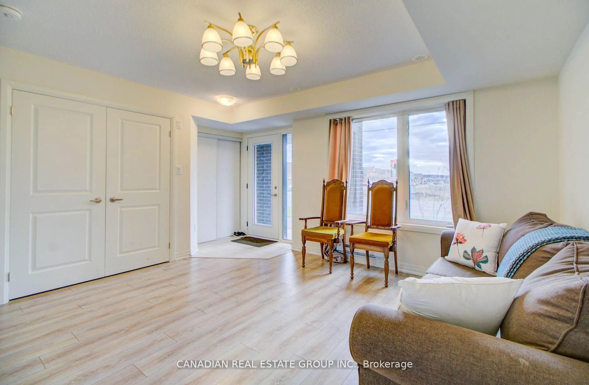 Photo 7 of 68 Emmas Way, Whitby, Taunton North — HOMEH