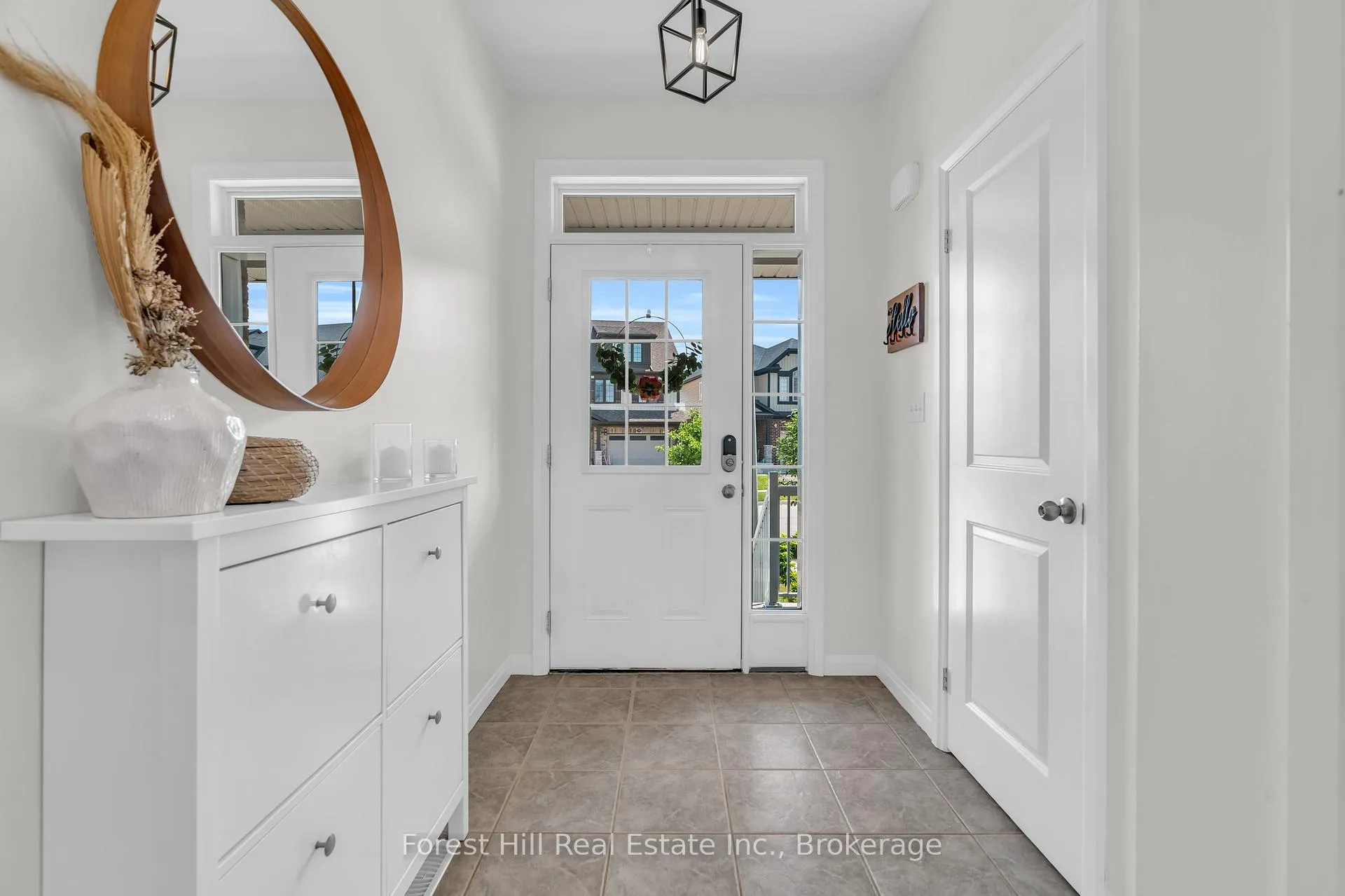 Photo 4 of 290 Ginseng Street, Waterloo — HOMEH