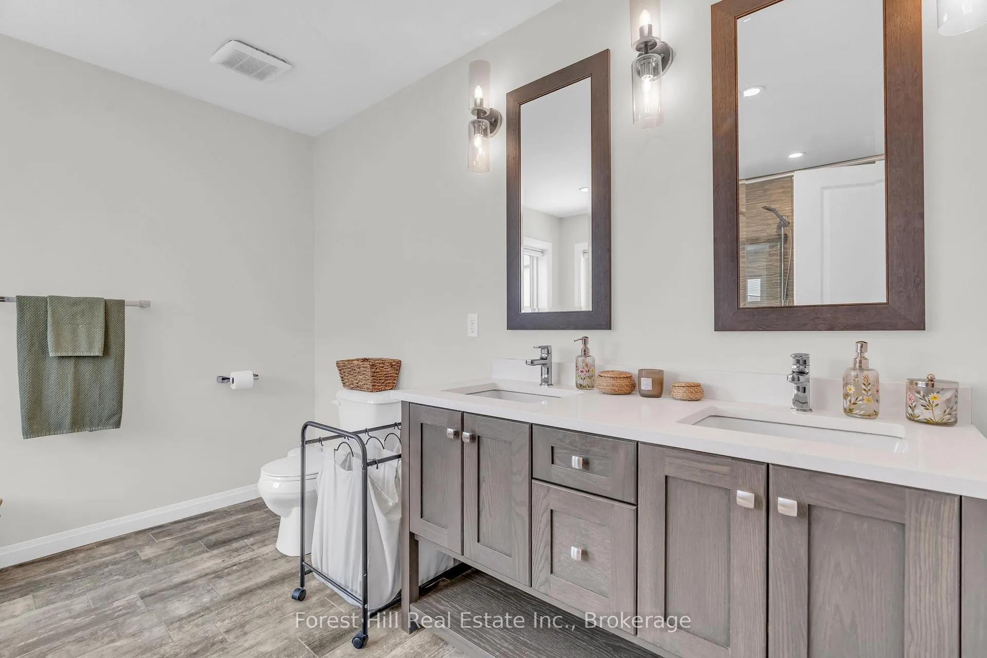 Photo 29 of 290 Ginseng Street, Waterloo — HOMEH