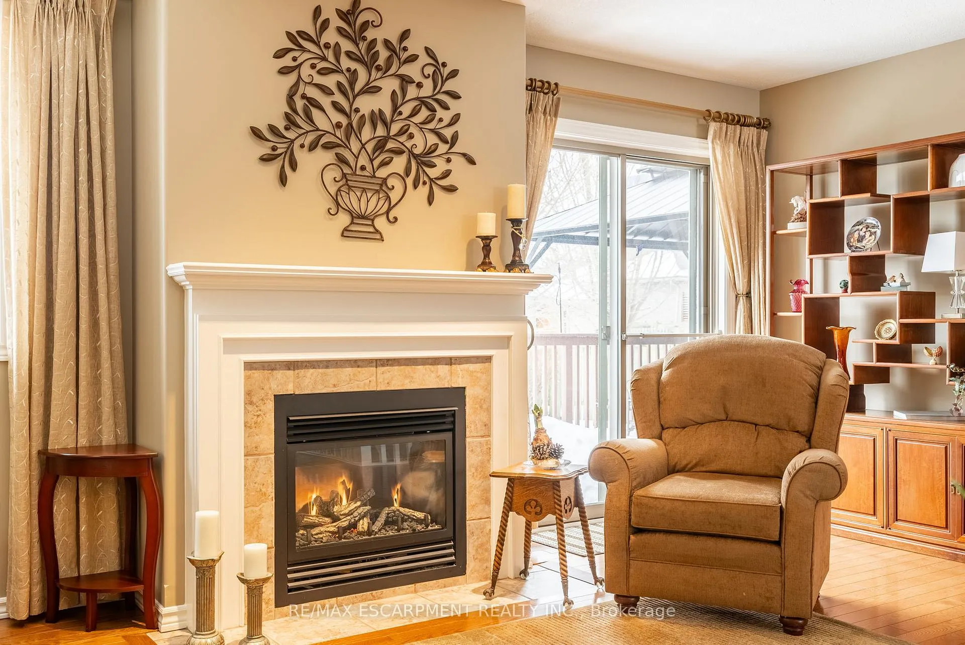Photo 18 of 22 Mansfield Drive, Brant, South Dumfries — HOMEH