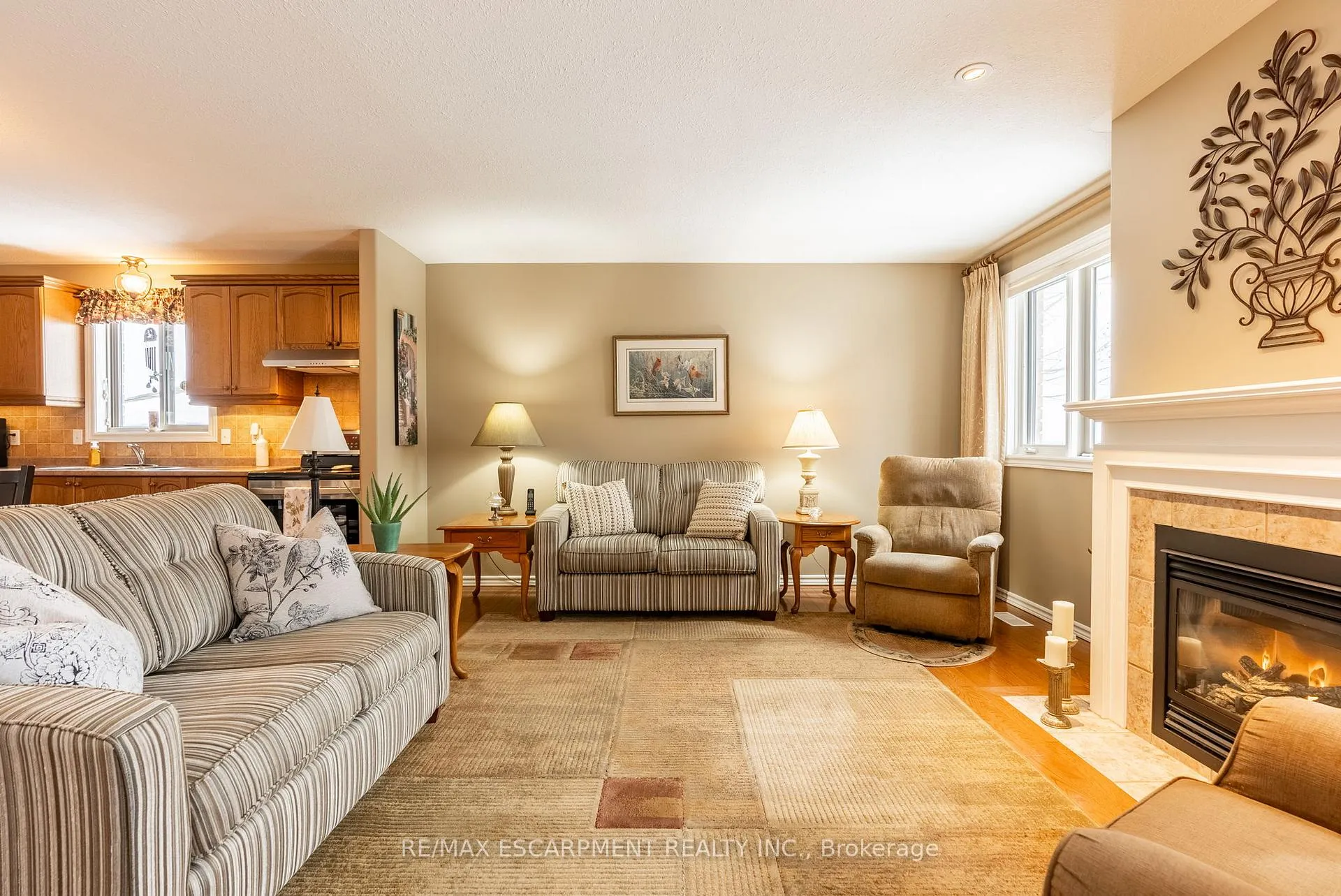 Photo 19 of 22 Mansfield Drive, Brant, South Dumfries — HOMEH