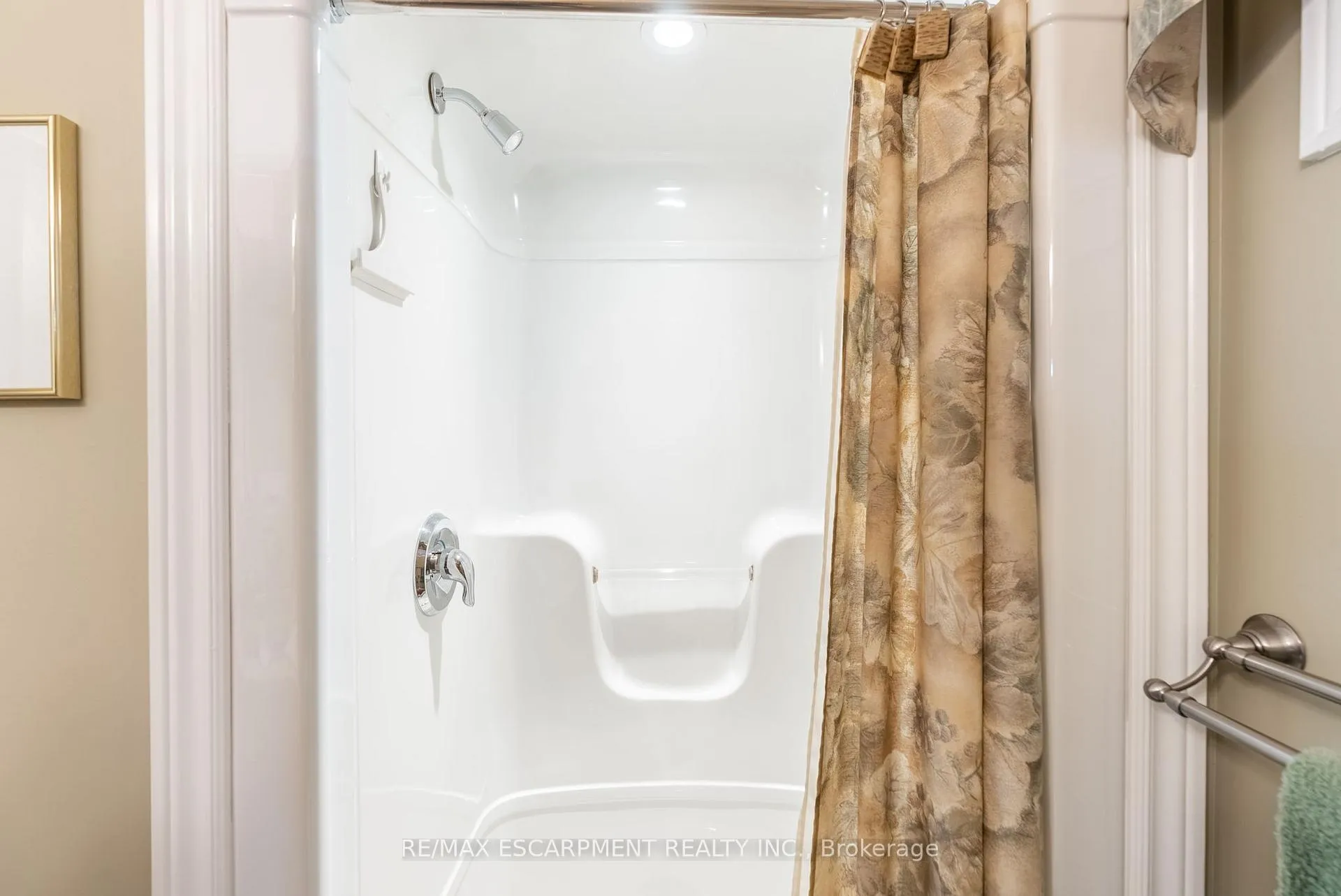Photo 45 of 22 Mansfield Drive, Brant, South Dumfries — HOMEH