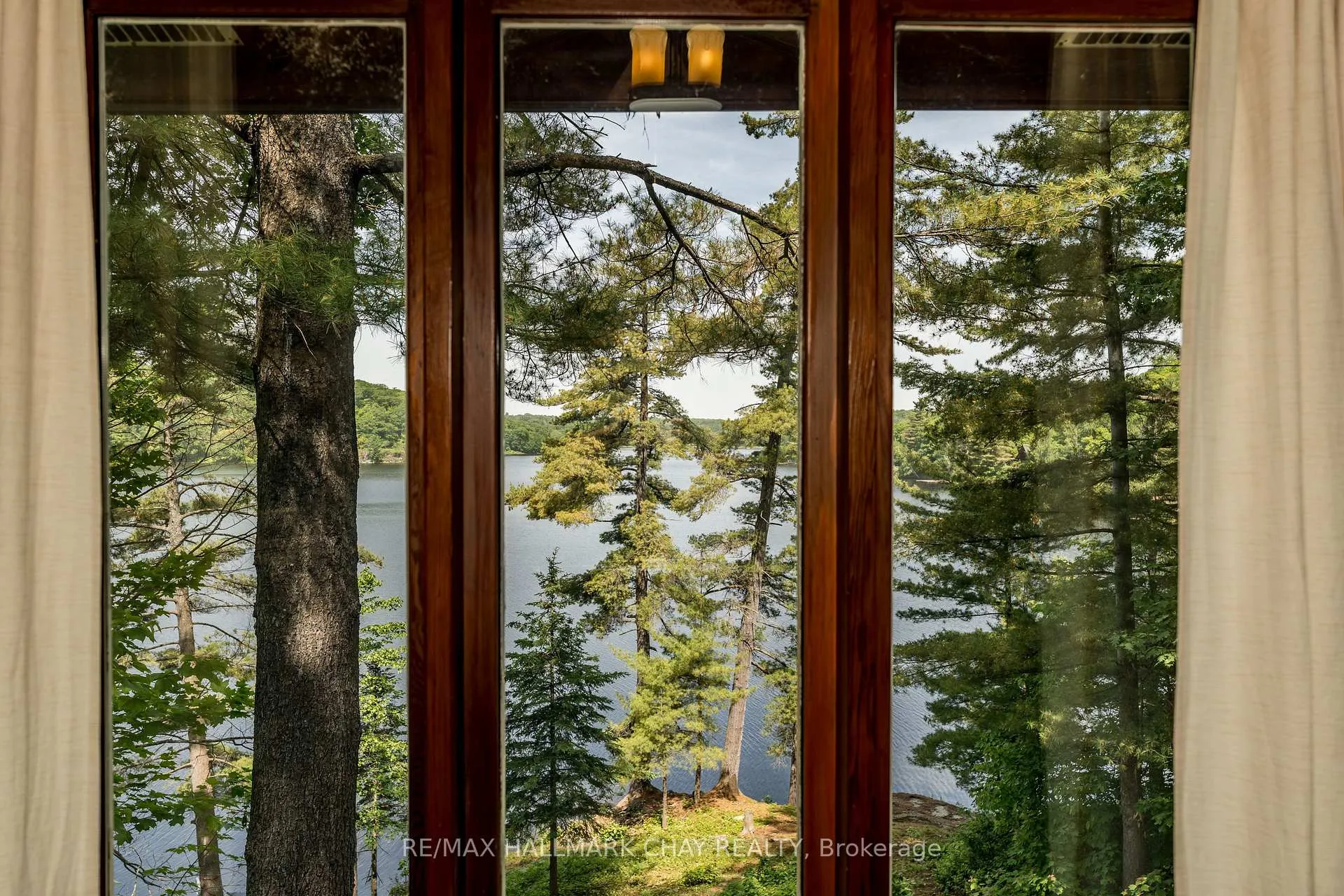 Photo 13 of 8 eagle ridge Lane, McDougall — HOMEH