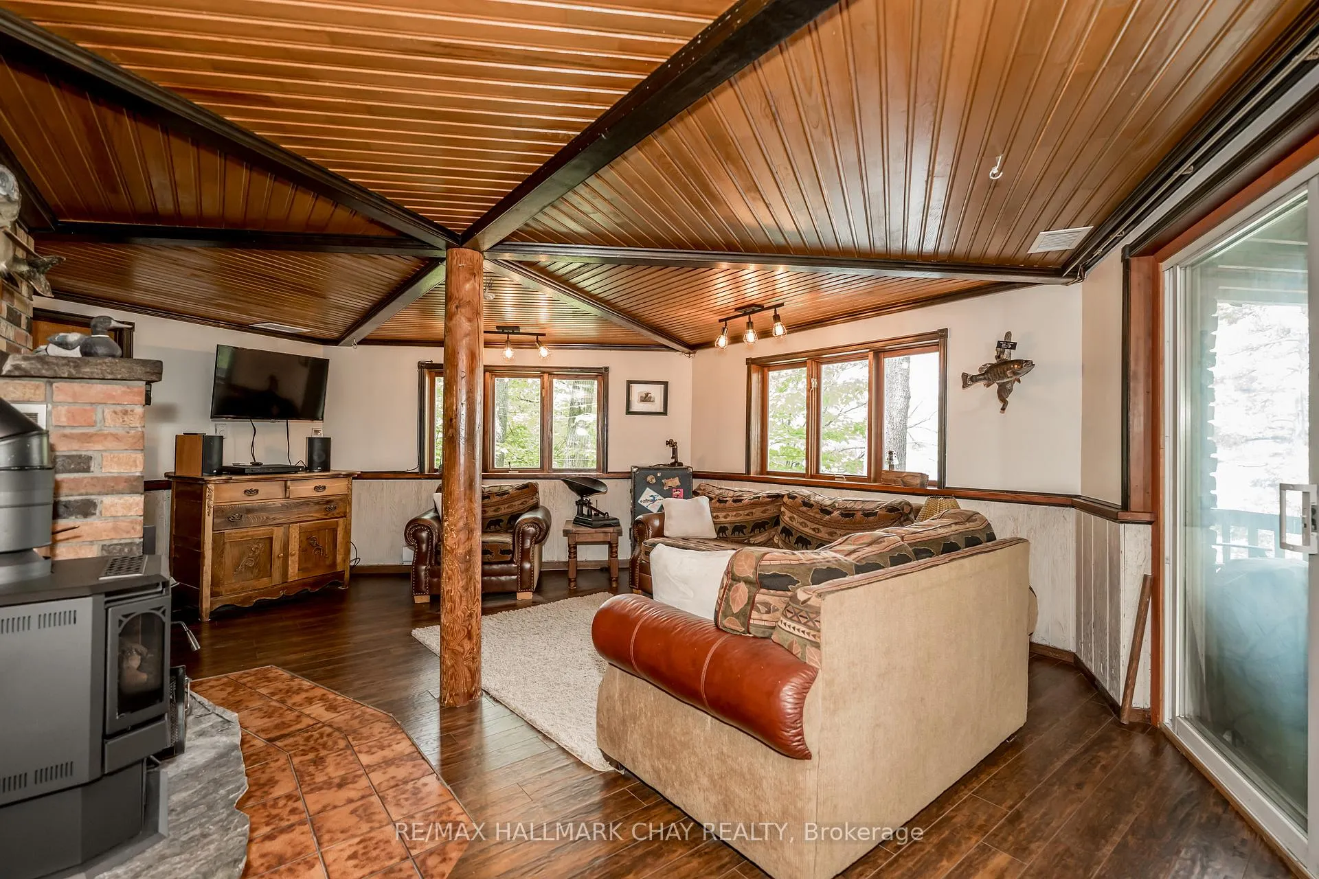 Photo 28 of 8 eagle ridge Lane, McDougall — HOMEH