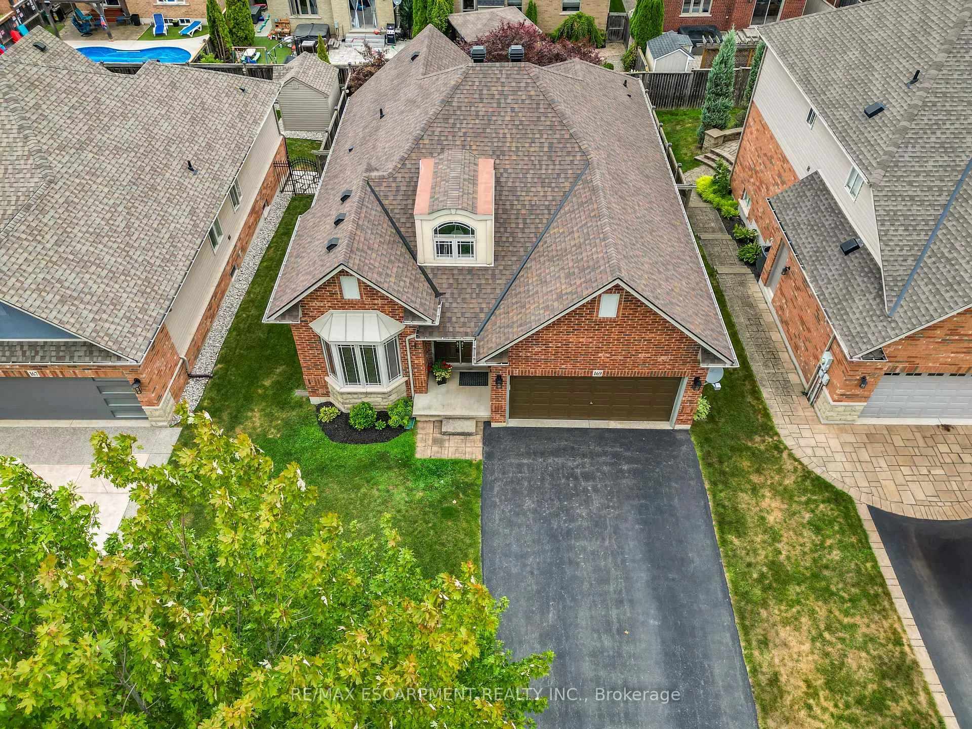 Photo 25 of 169 Central Avenue, Grimsby, Grimsby East — HOMEH