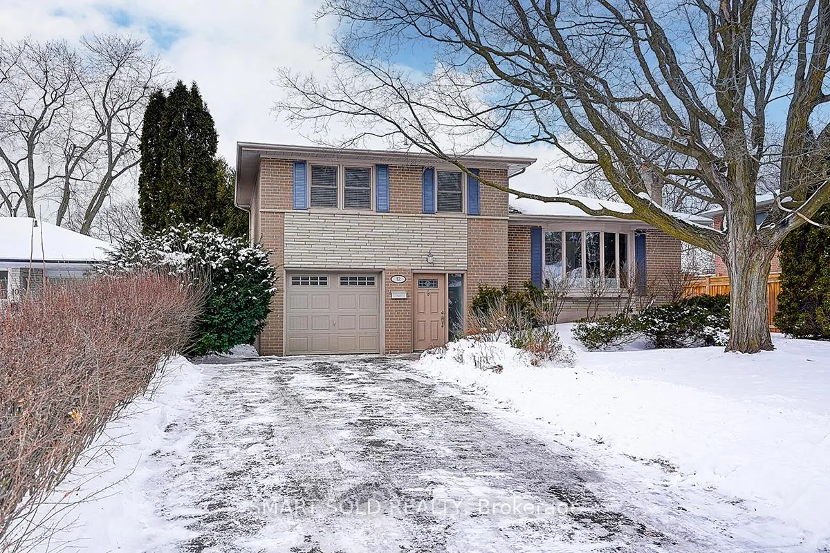 Photo 2 of 12 Alanadale Avenue, Markham, Bullock — HOMEH