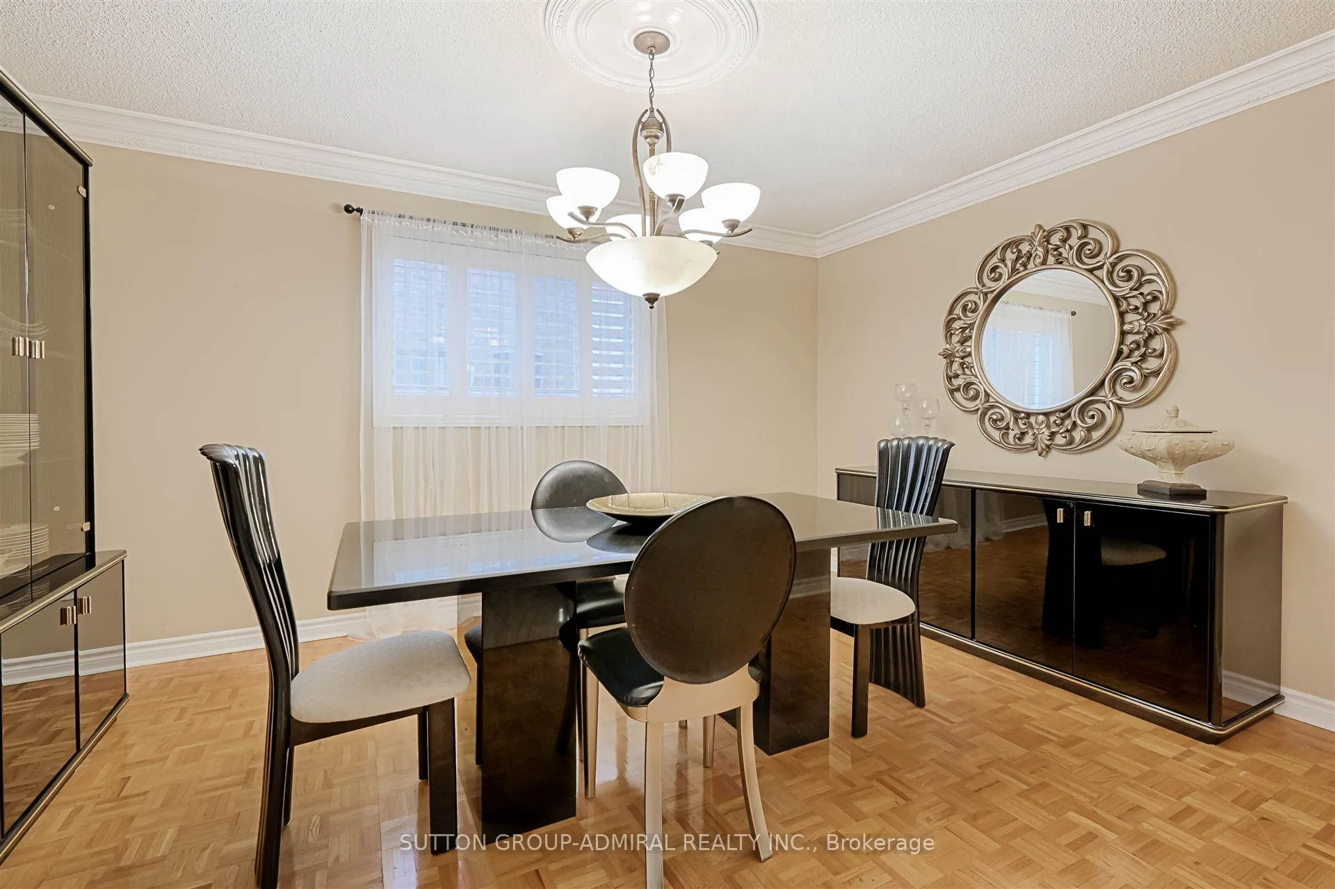 Photo 9 of 108 Camomile Street, Vaughan, West Woodbridge — HOMEH
