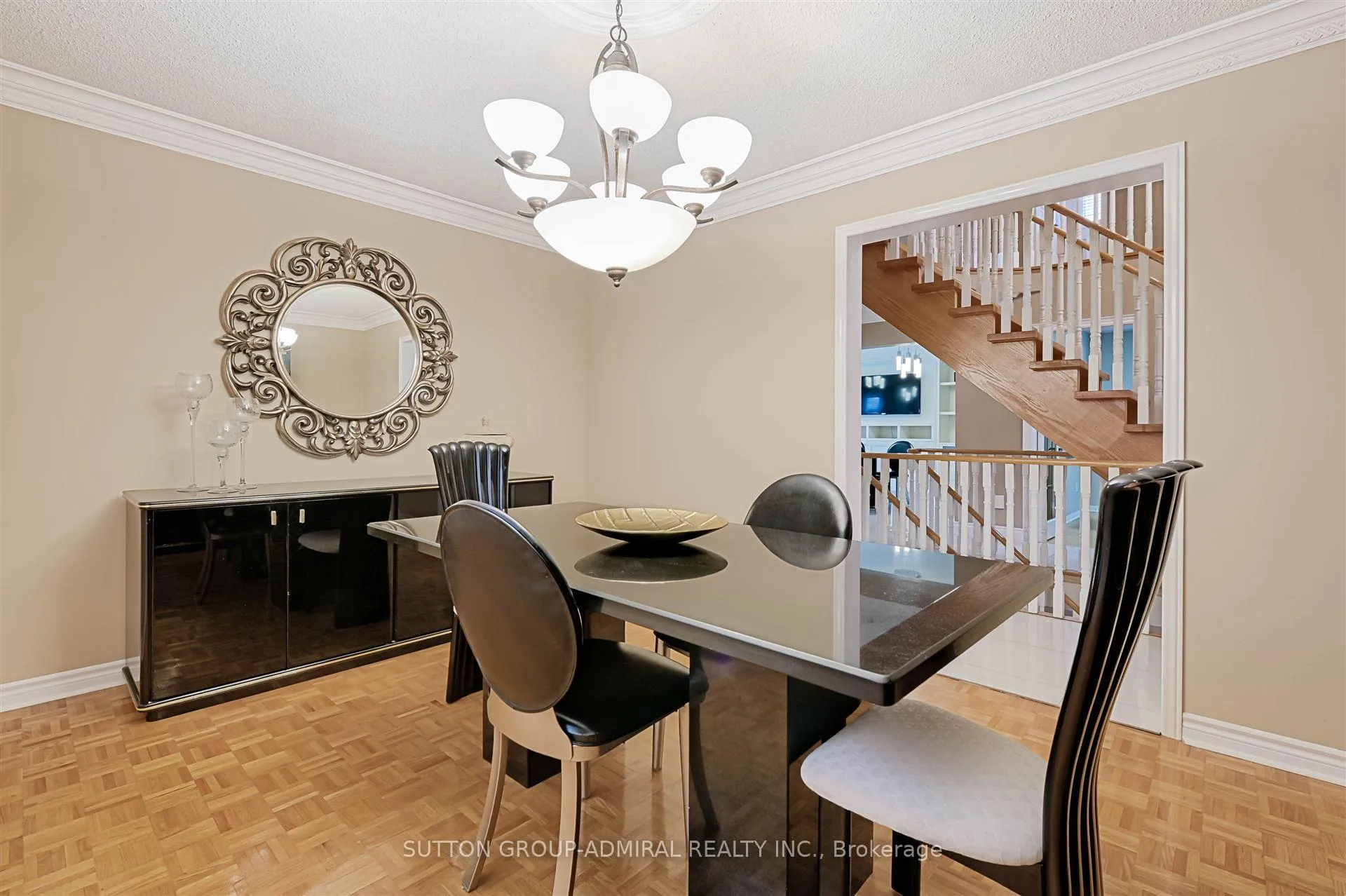 Photo 10 of 108 Camomile Street, Vaughan, West Woodbridge — HOMEH
