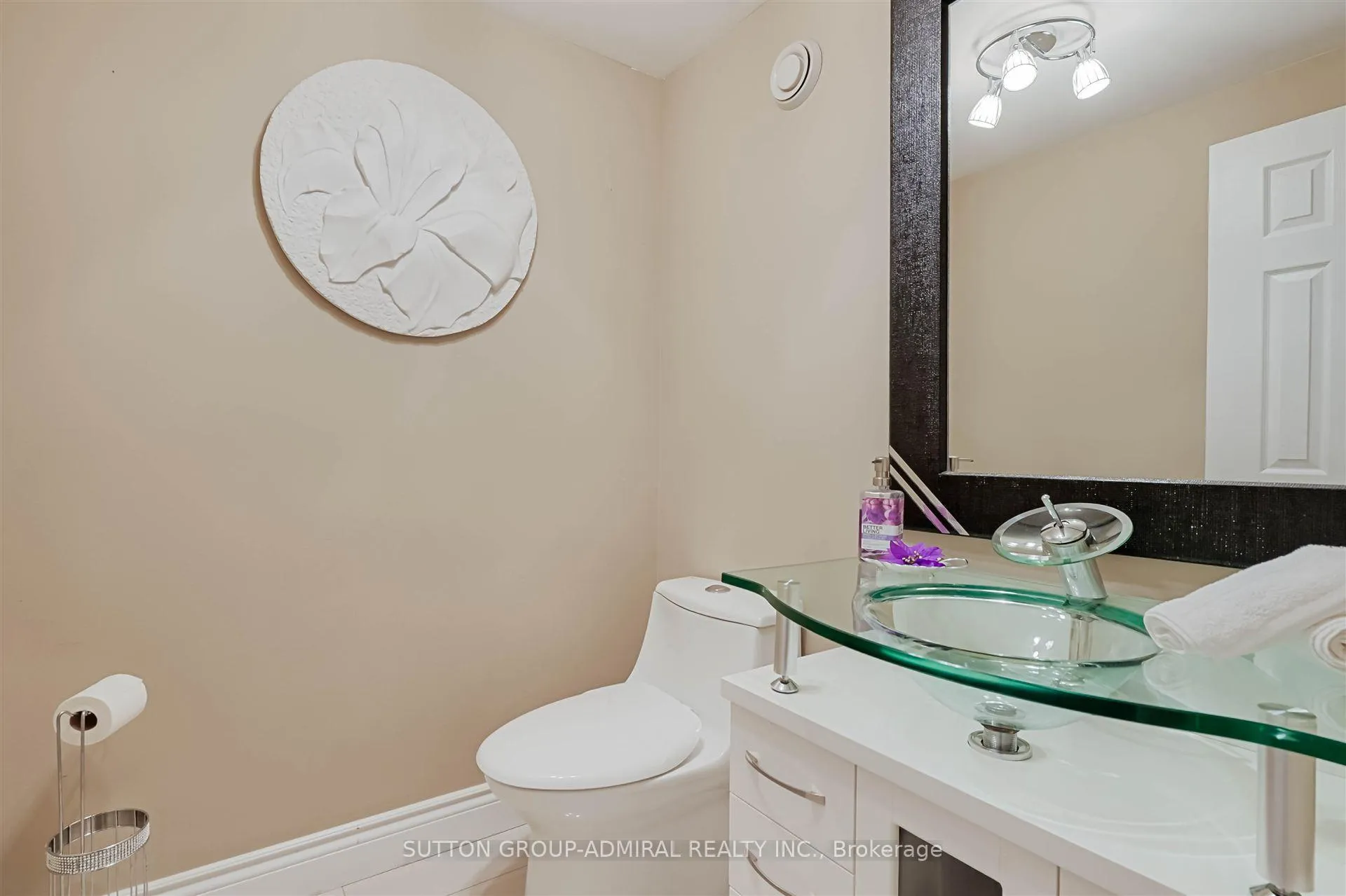 Photo 18 of 108 Camomile Street, Vaughan, West Woodbridge — HOMEH