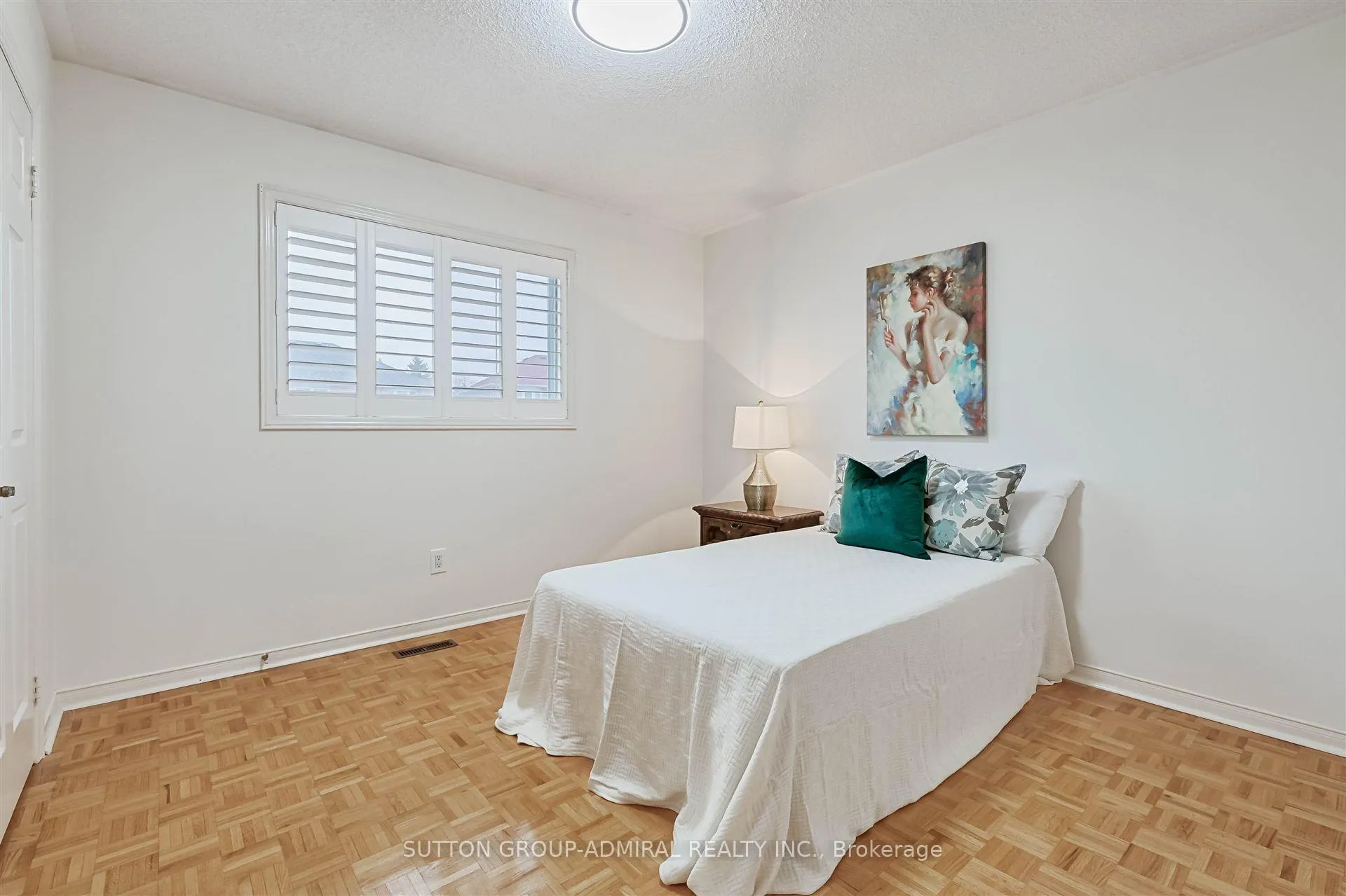 Photo 26 of 108 Camomile Street, Vaughan, West Woodbridge — HOMEH