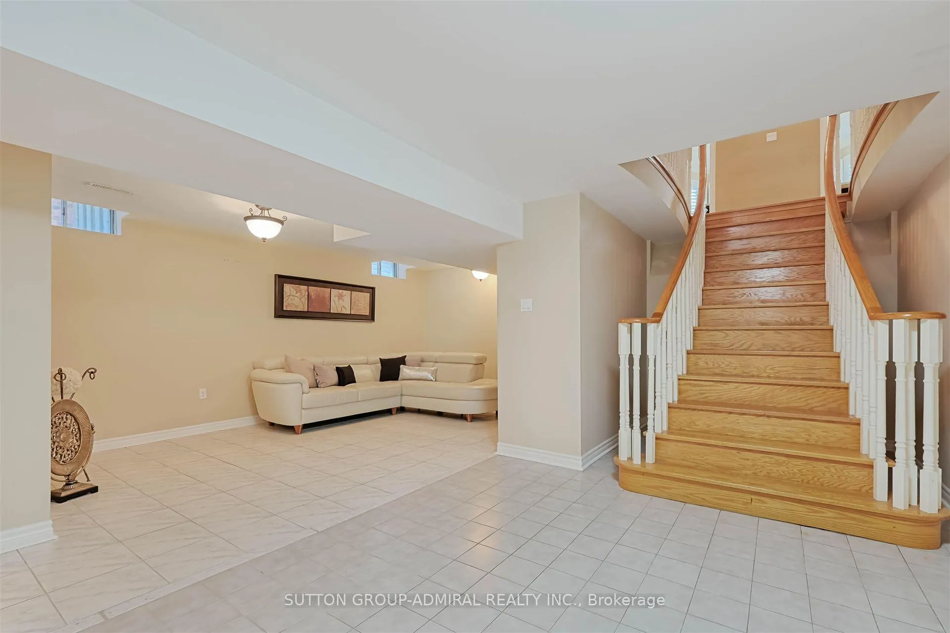 Photo 29 of 108 Camomile Street, Vaughan, West Woodbridge — HOMEH