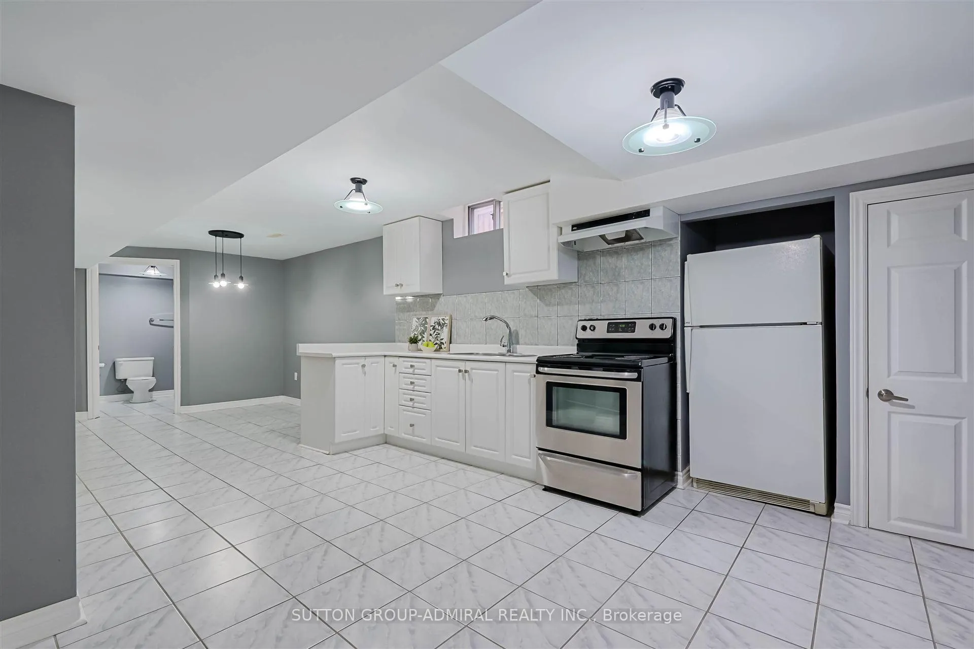 Photo 32 of 108 Camomile Street, Vaughan, West Woodbridge — HOMEH
