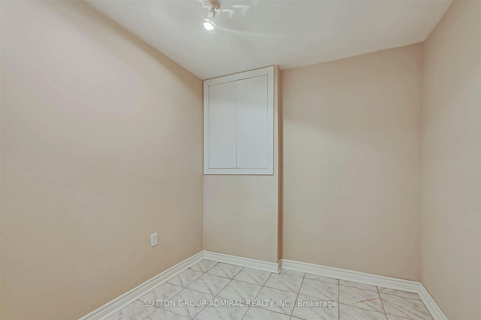 Photo 36 of 108 Camomile Street, Vaughan, West Woodbridge — HOMEH