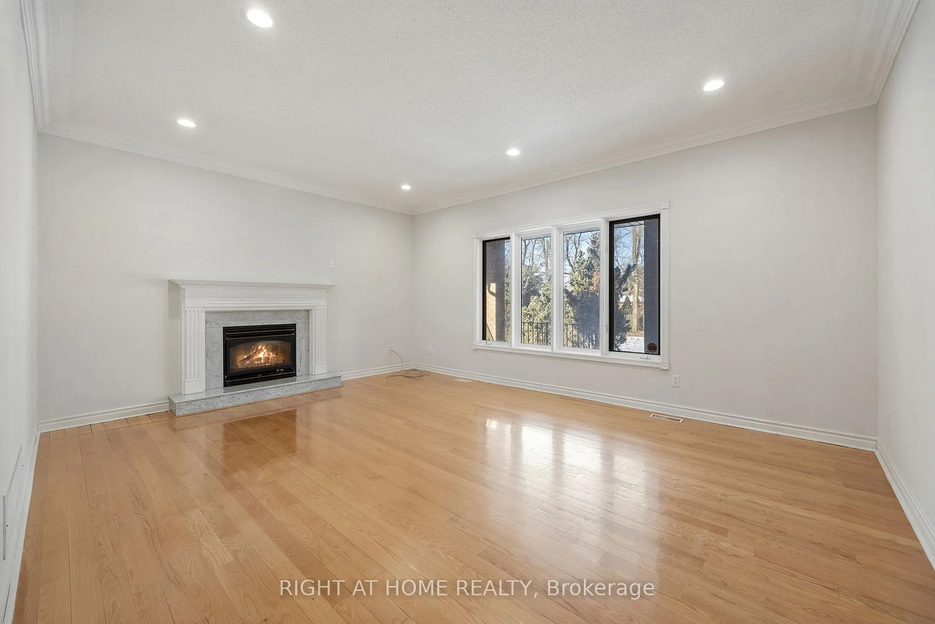 Photo 21 of 12 Regal Court, Markham, Milliken Mills East — HOMEH