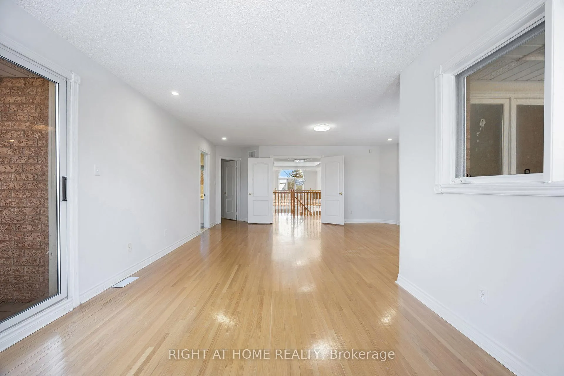 Photo 26 of 12 Regal Court, Markham, Milliken Mills East — HOMEH