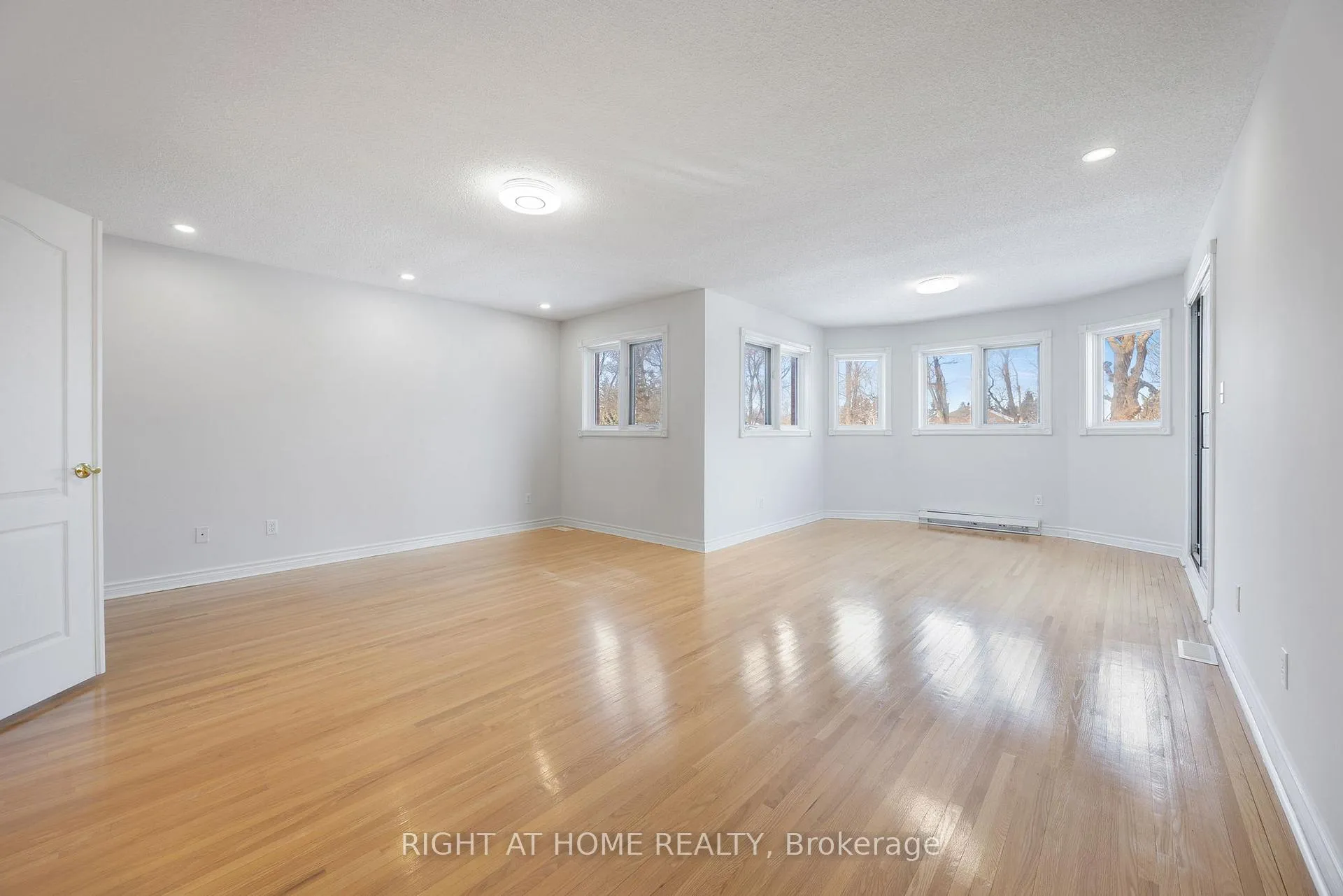 Photo 27 of 12 Regal Court, Markham, Milliken Mills East — HOMEH