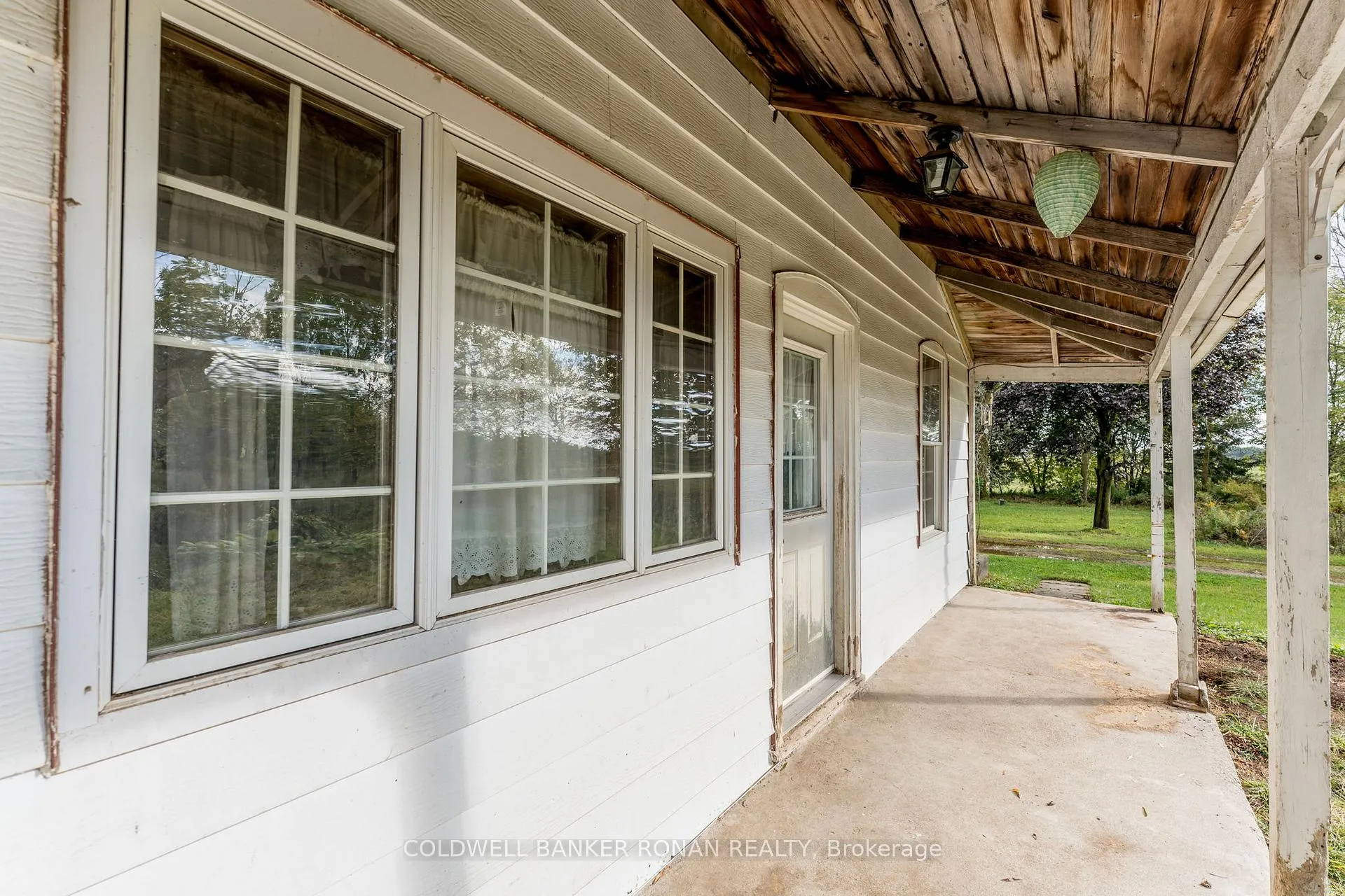 Photo 5 of 5118 Concession Rd 7 Sunnidale, Clearview, Rural Clearview — HOMEH