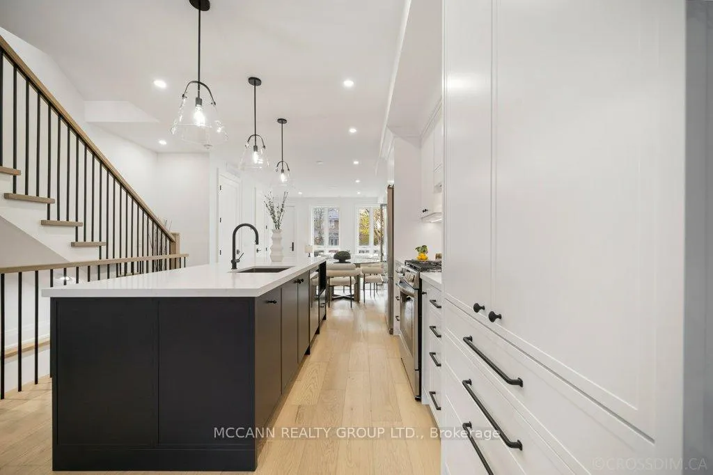 Photo 11 of 72 Woburn Avenue, Toronto, Lawrence Park North — HOMEH