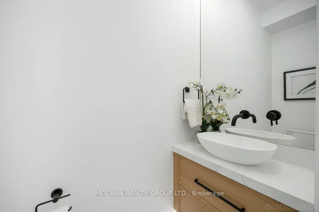 Photo 15 of 72 Woburn Avenue, Toronto, Lawrence Park North — HOMEH