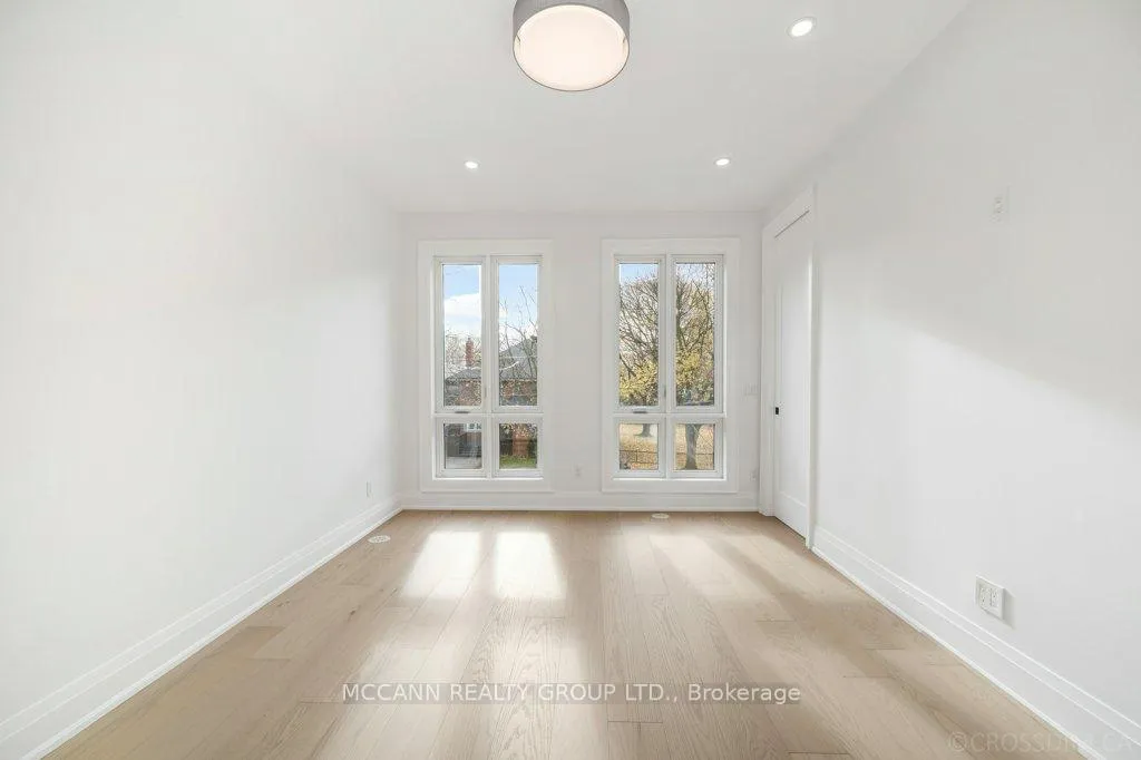 Photo 23 of 72 Woburn Avenue, Toronto, Lawrence Park North — HOMEH