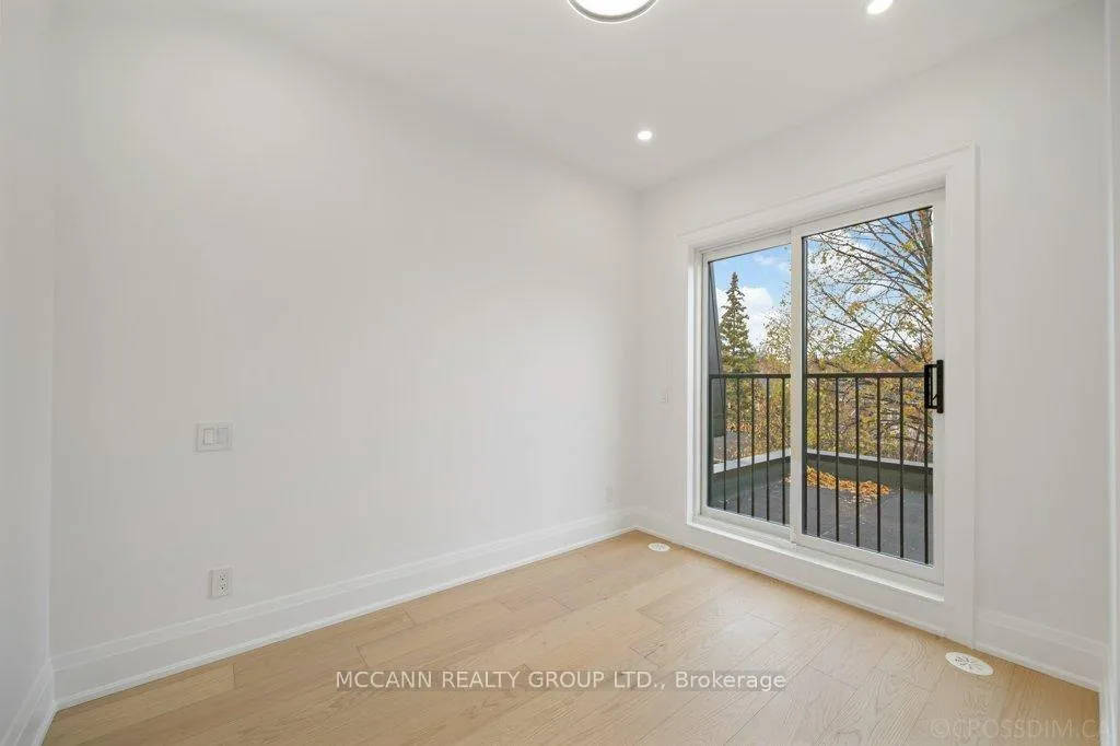 Photo 30 of 72 Woburn Avenue, Toronto, Lawrence Park North — HOMEH