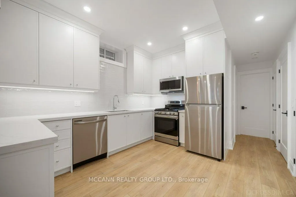 Photo 35 of 72 Woburn Avenue, Toronto, Lawrence Park North — HOMEH