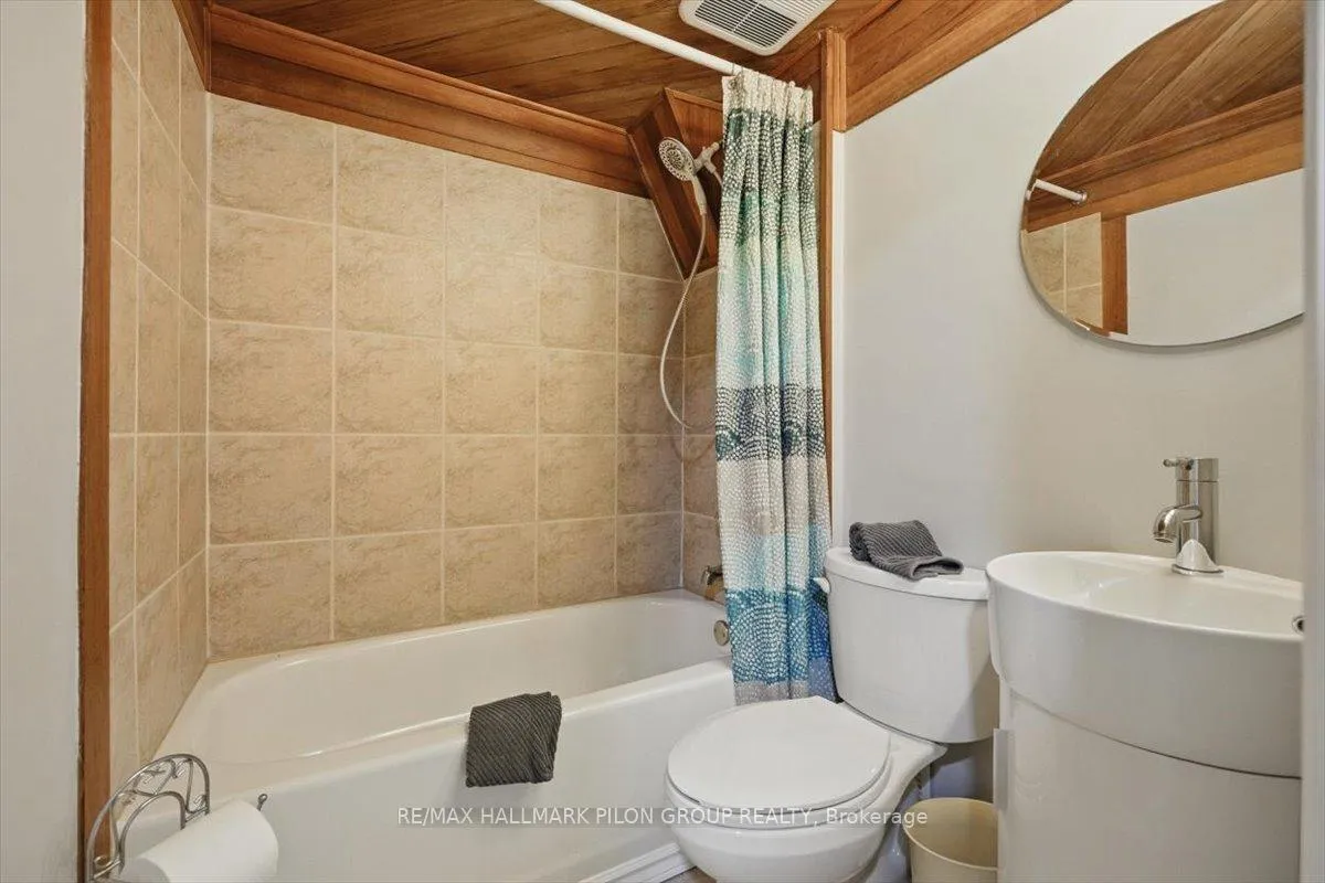 Photo 22 of 84 Eastpark Drive, Ottawa, Blackburn Hamlet — HOMEH