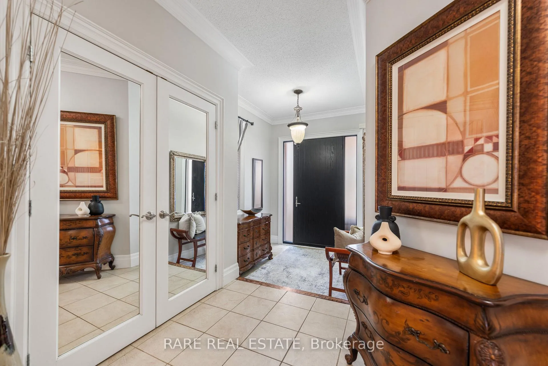 Photo 4 of 32 Strauss Road, Vaughan, Patterson — HOMEH