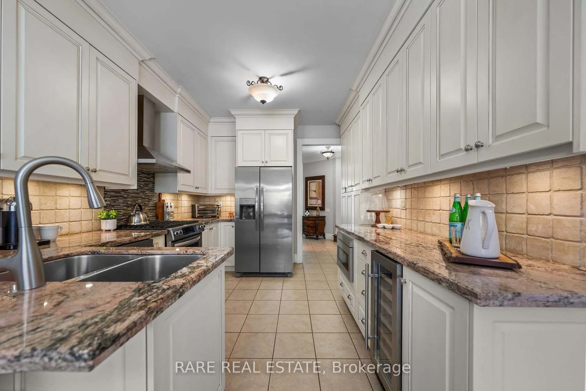 Photo 10 of 32 Strauss Road, Vaughan, Patterson — HOMEH