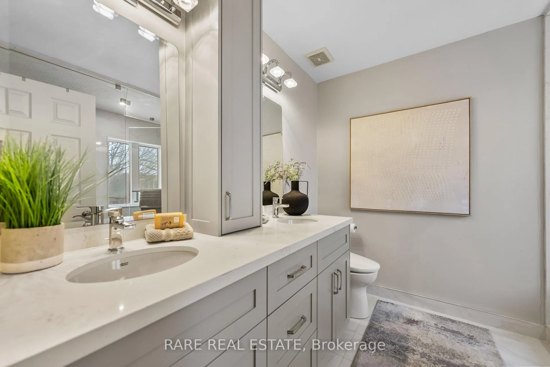 Photo 20 of 32 Strauss Road, Vaughan, Patterson — HOMEH