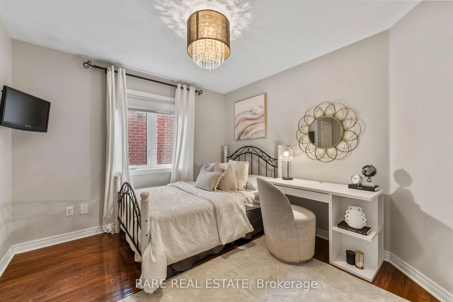 Photo 23 of 32 Strauss Road, Vaughan, Patterson — HOMEH