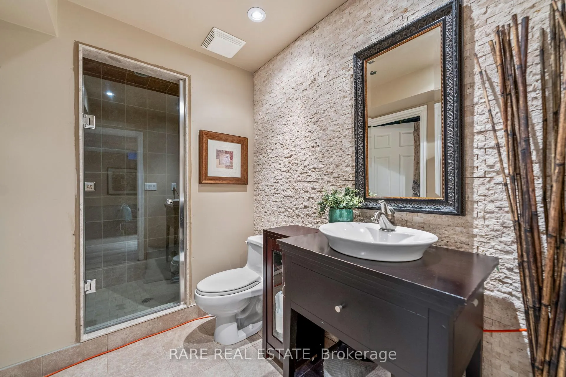 Photo 32 of 32 Strauss Road, Vaughan, Patterson — HOMEH