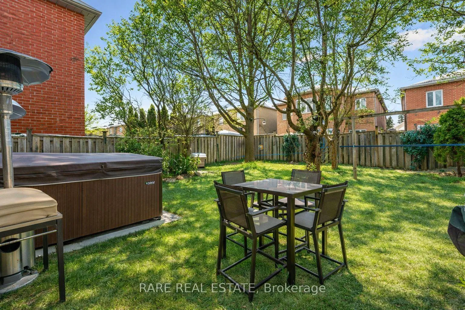 Photo 36 of 32 Strauss Road, Vaughan, Patterson — HOMEH