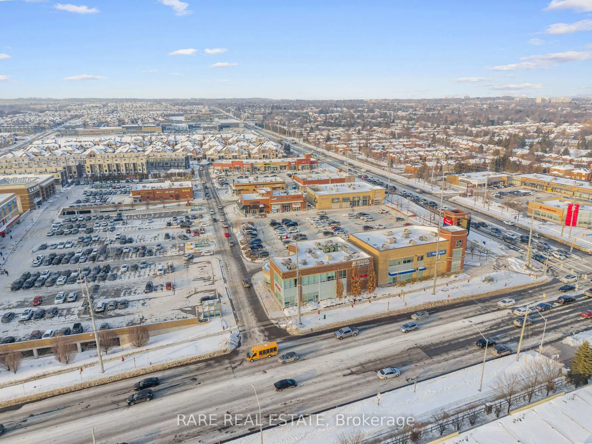 Photo 46 of 32 Strauss Road, Vaughan, Patterson — HOMEH
