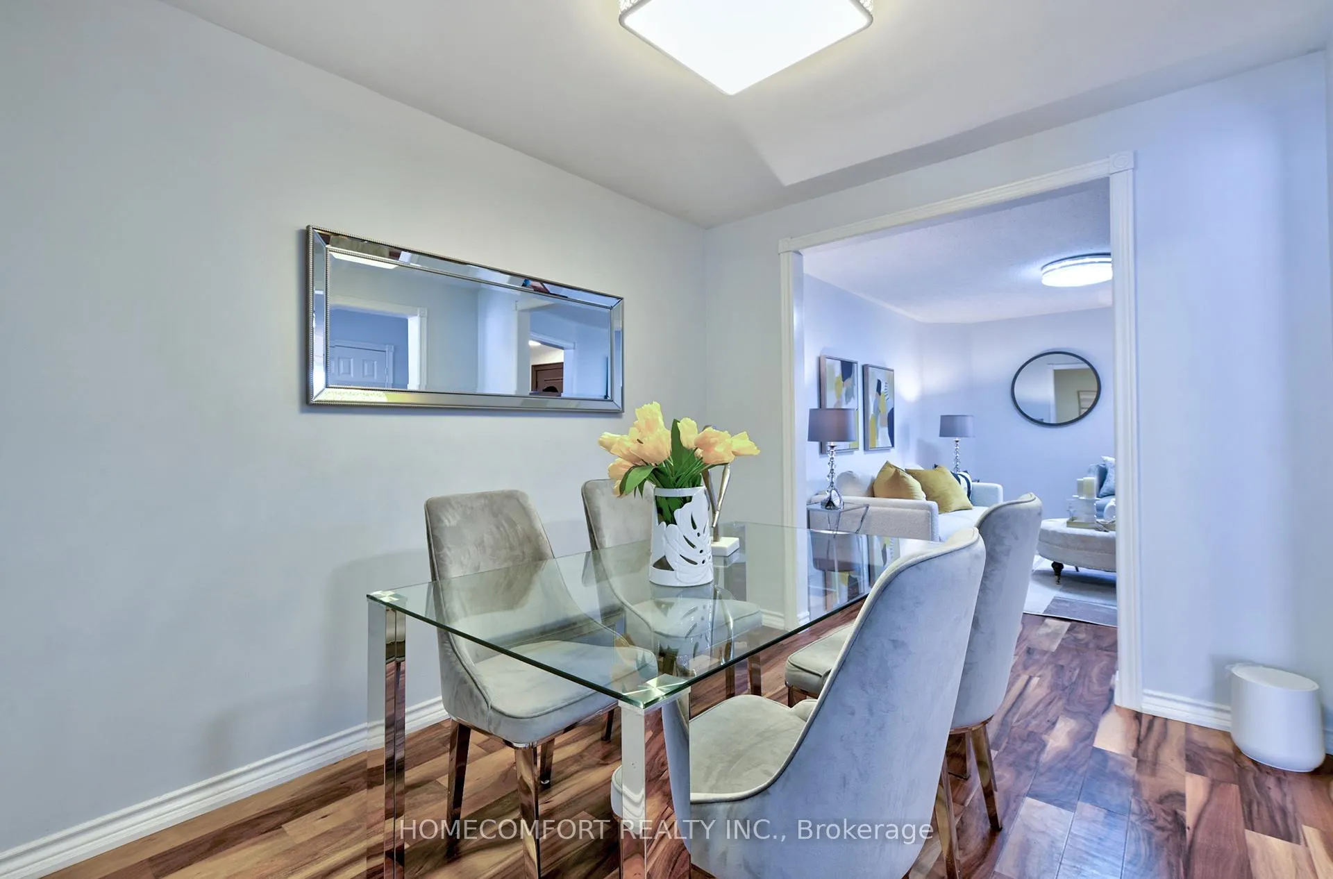 Photo 11 of 11 Old Wellington Street, Markham, Bullock — HOMEH