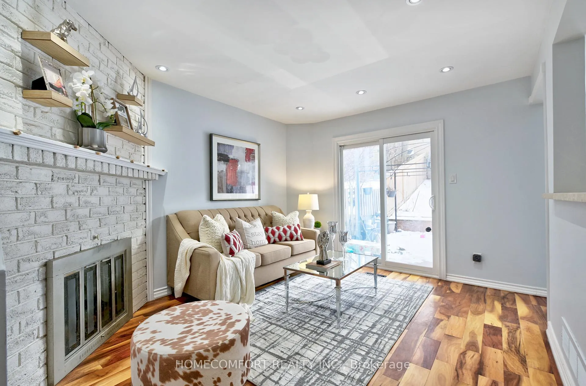 Photo 17 of 11 Old Wellington Street, Markham, Bullock — HOMEH