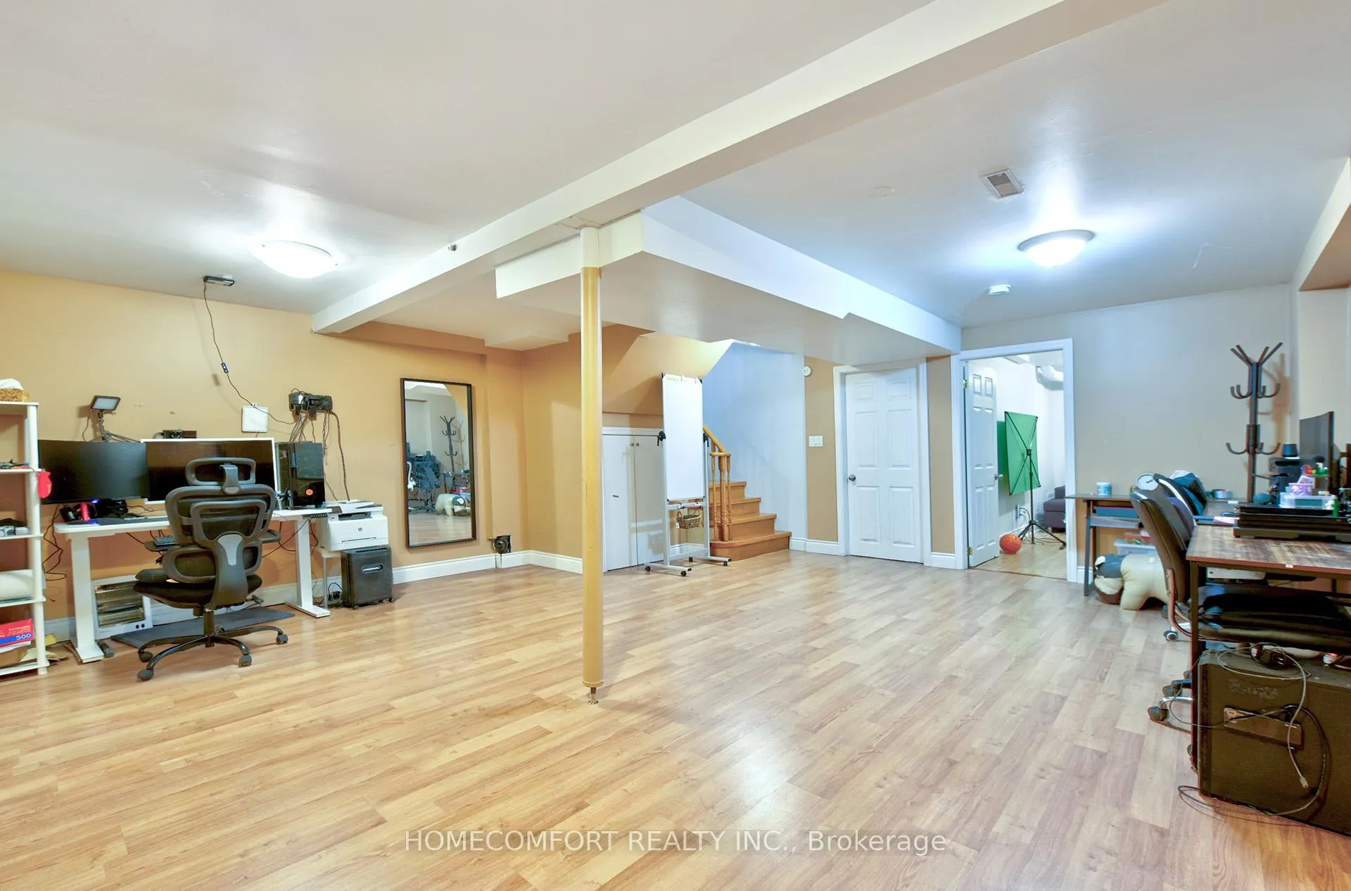 Photo 33 of 11 Old Wellington Street, Markham, Bullock — HOMEH