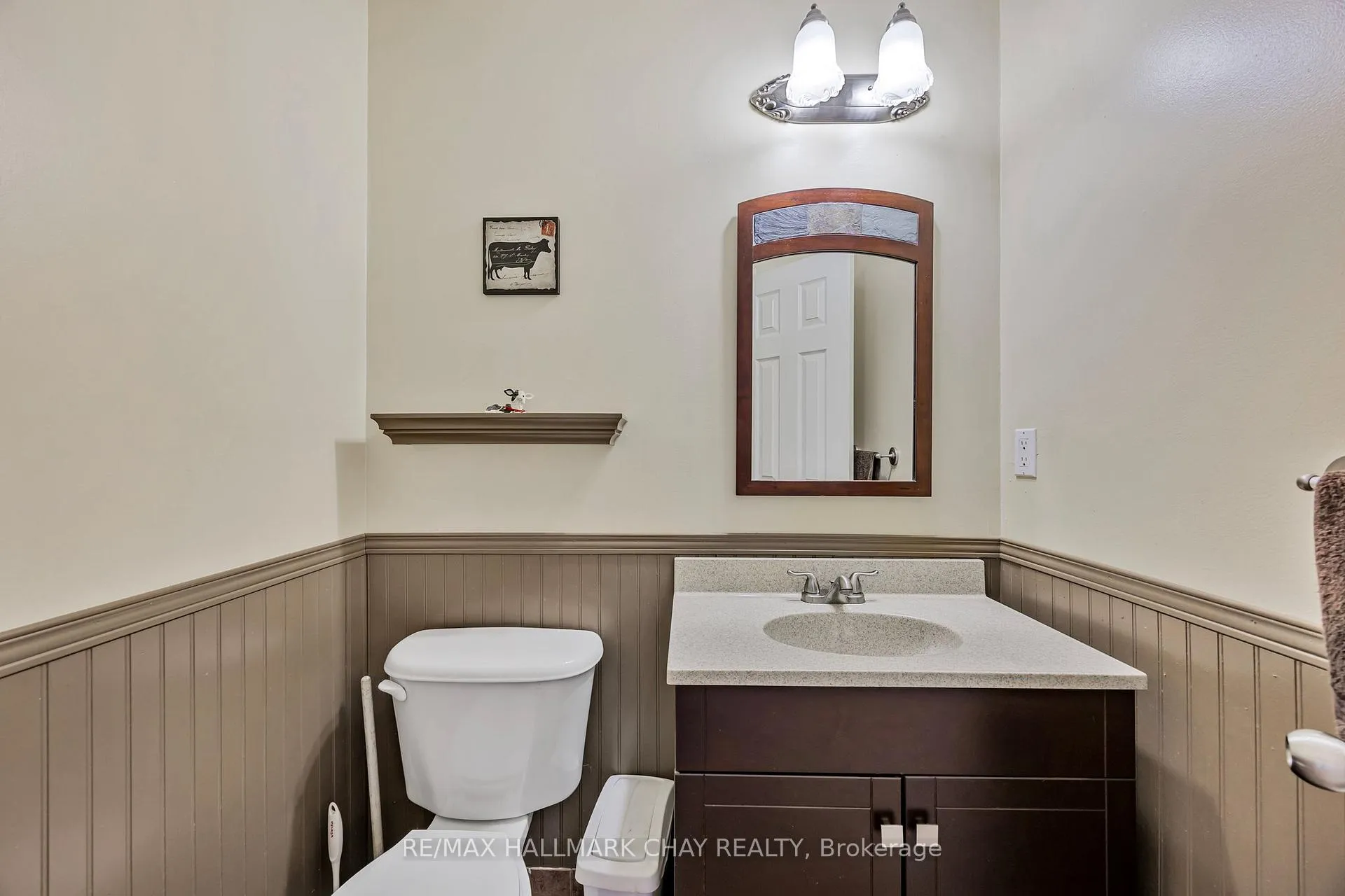 Photo 14 of 23 Metcalf Crescent, New Tecumseth, Tottenham — HOMEH