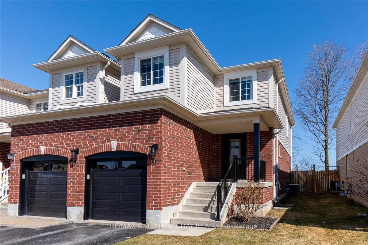 Photo 1 of 51 Winchester Terrace, Barrie, Rural Barrie Southeast — HOMEH