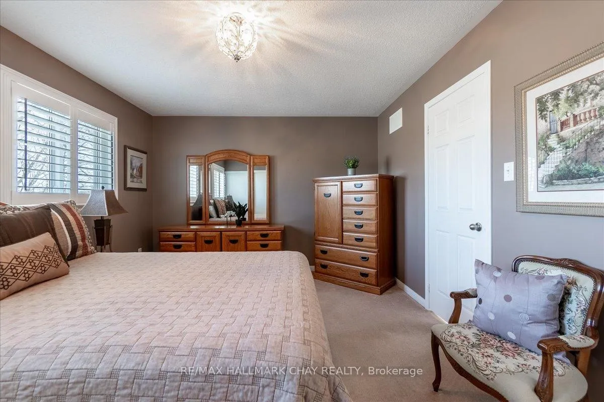 Photo 30 of 51 Winchester Terrace, Barrie, Rural Barrie Southeast — HOMEH