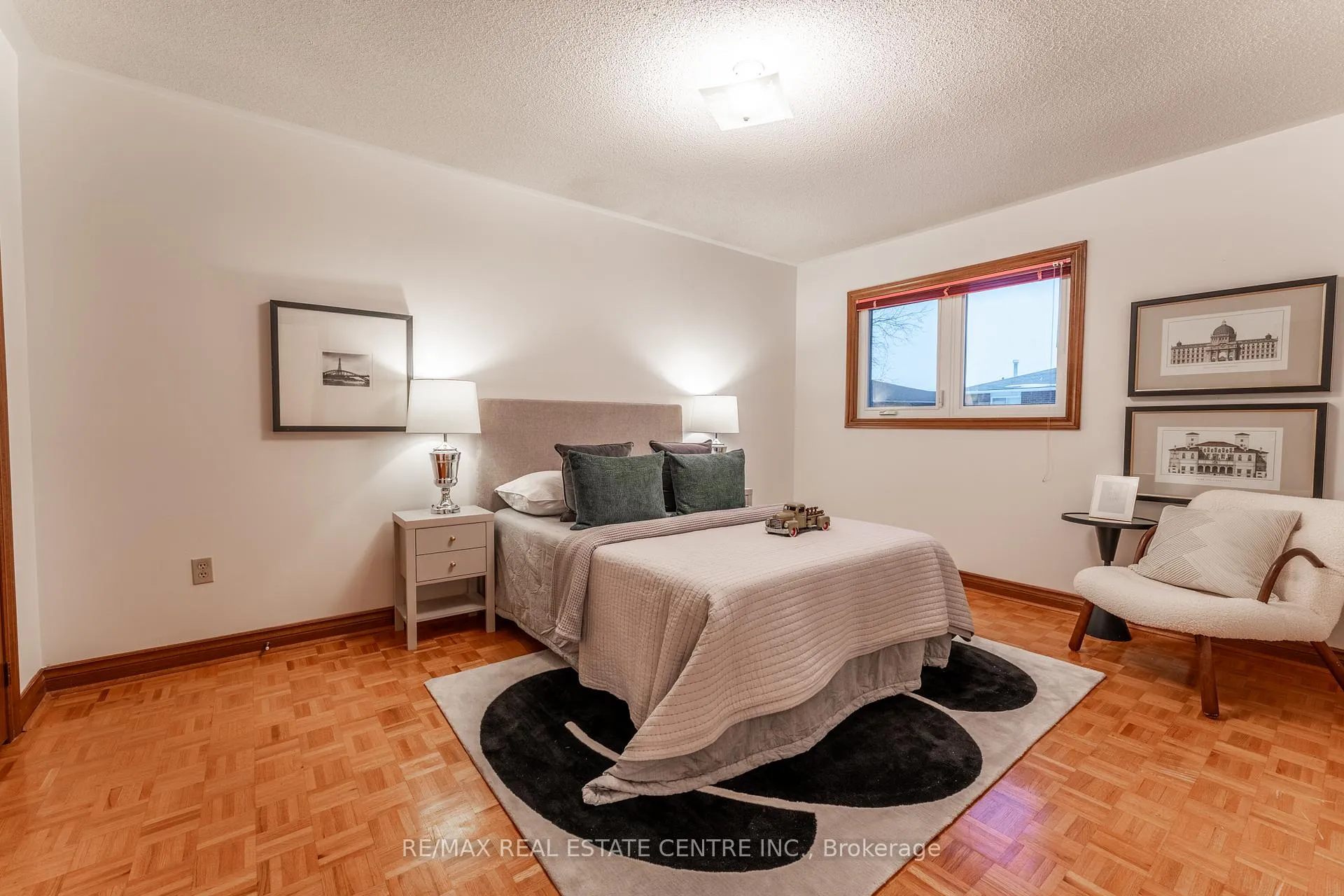 Photo 17 of 55 Swanage Drive, Vaughan, Maple — HOMEH