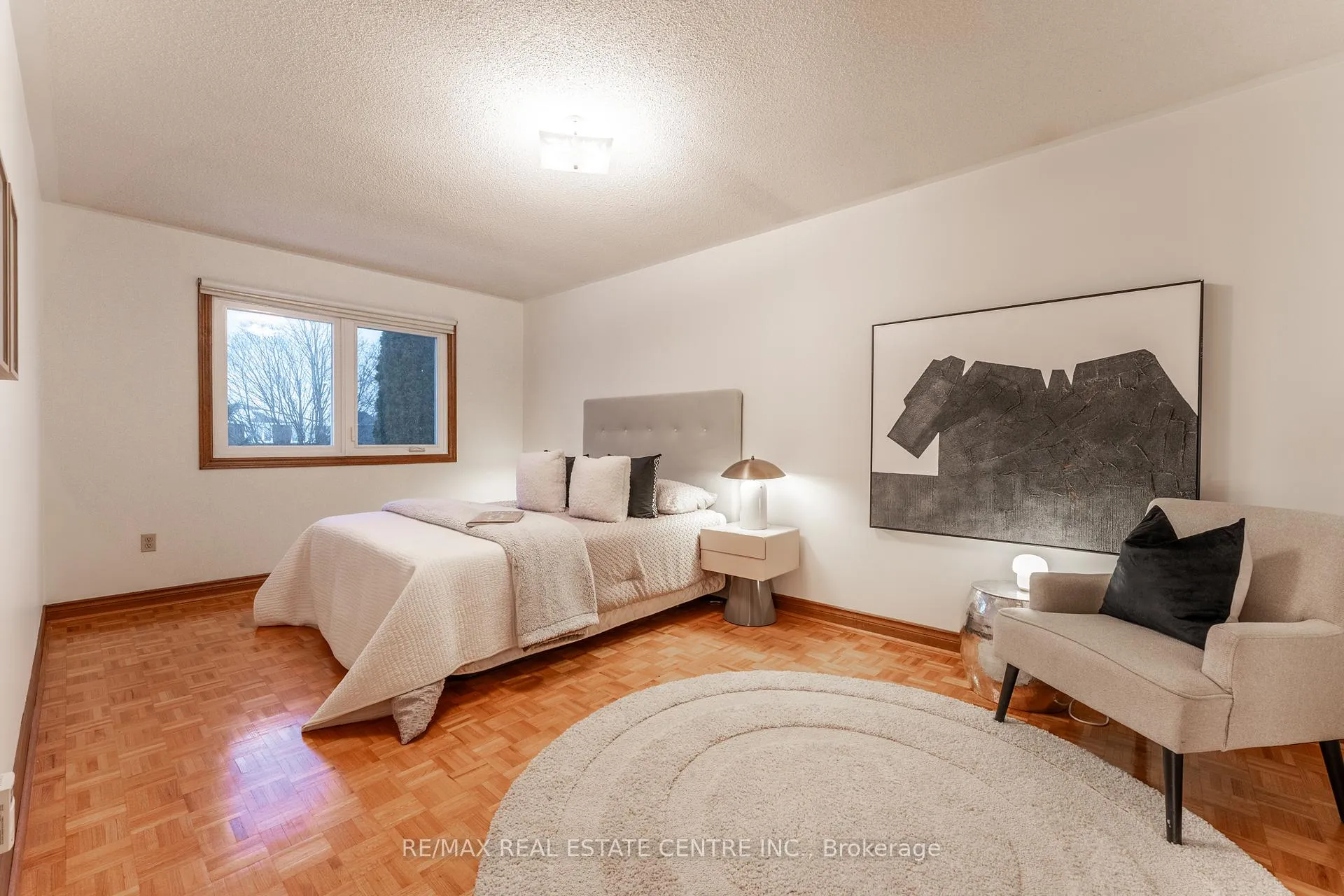 Photo 19 of 55 Swanage Drive, Vaughan, Maple — HOMEH