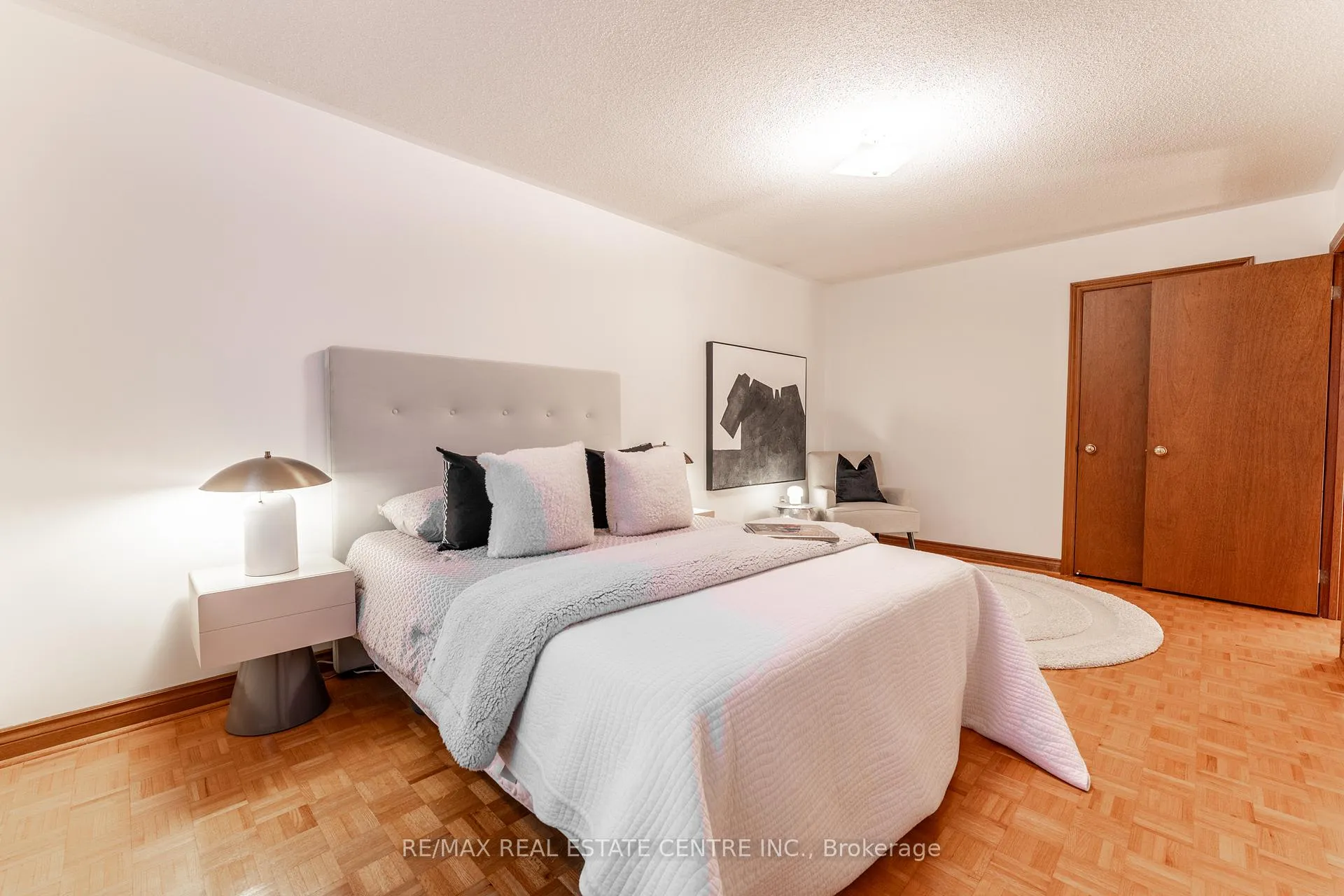 Photo 20 of 55 Swanage Drive, Vaughan, Maple — HOMEH