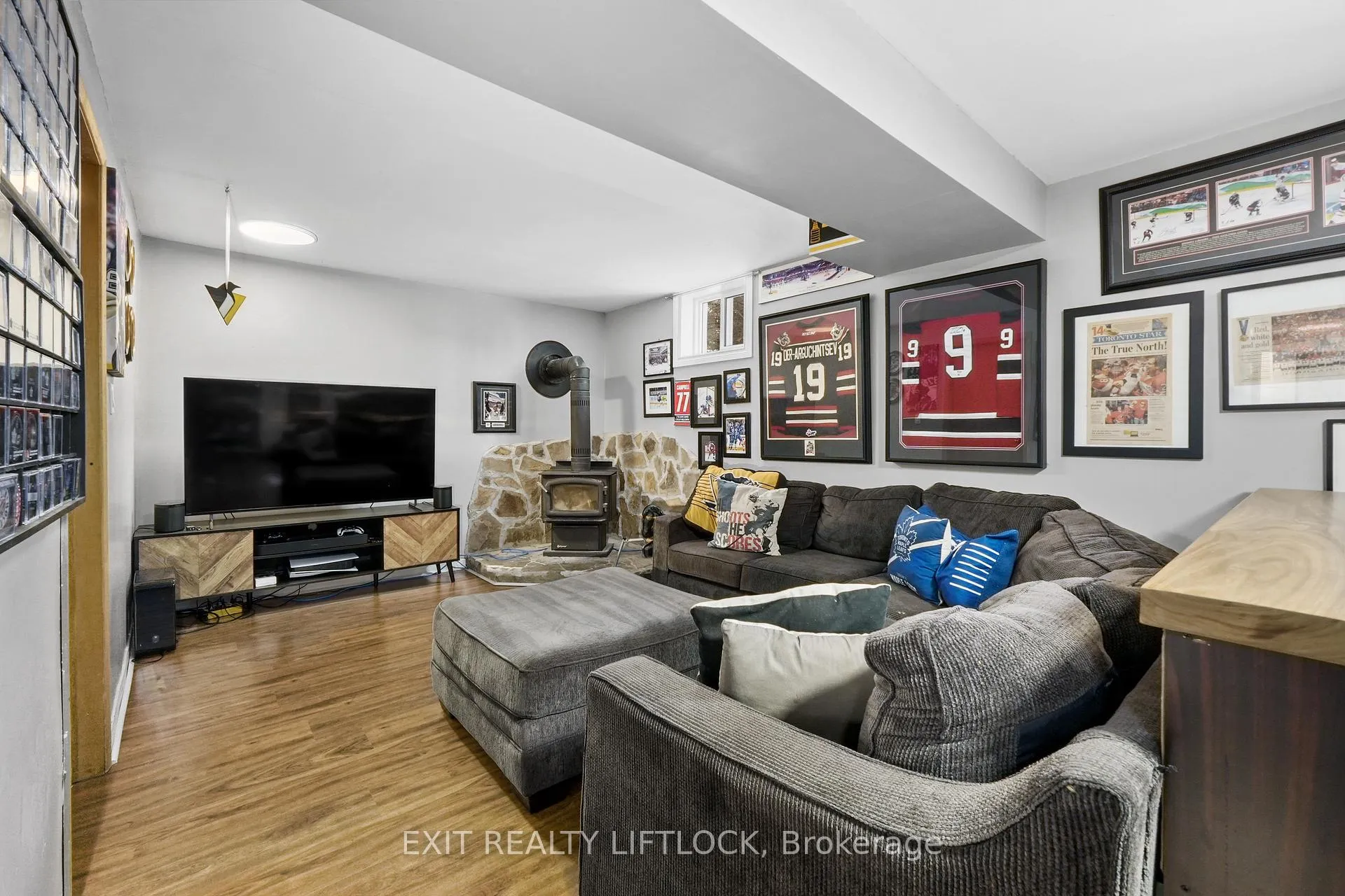 Photo 22 of 1856 Mapleridge Drive, Peterborough, Monaghan Ward 2 — HOMEH