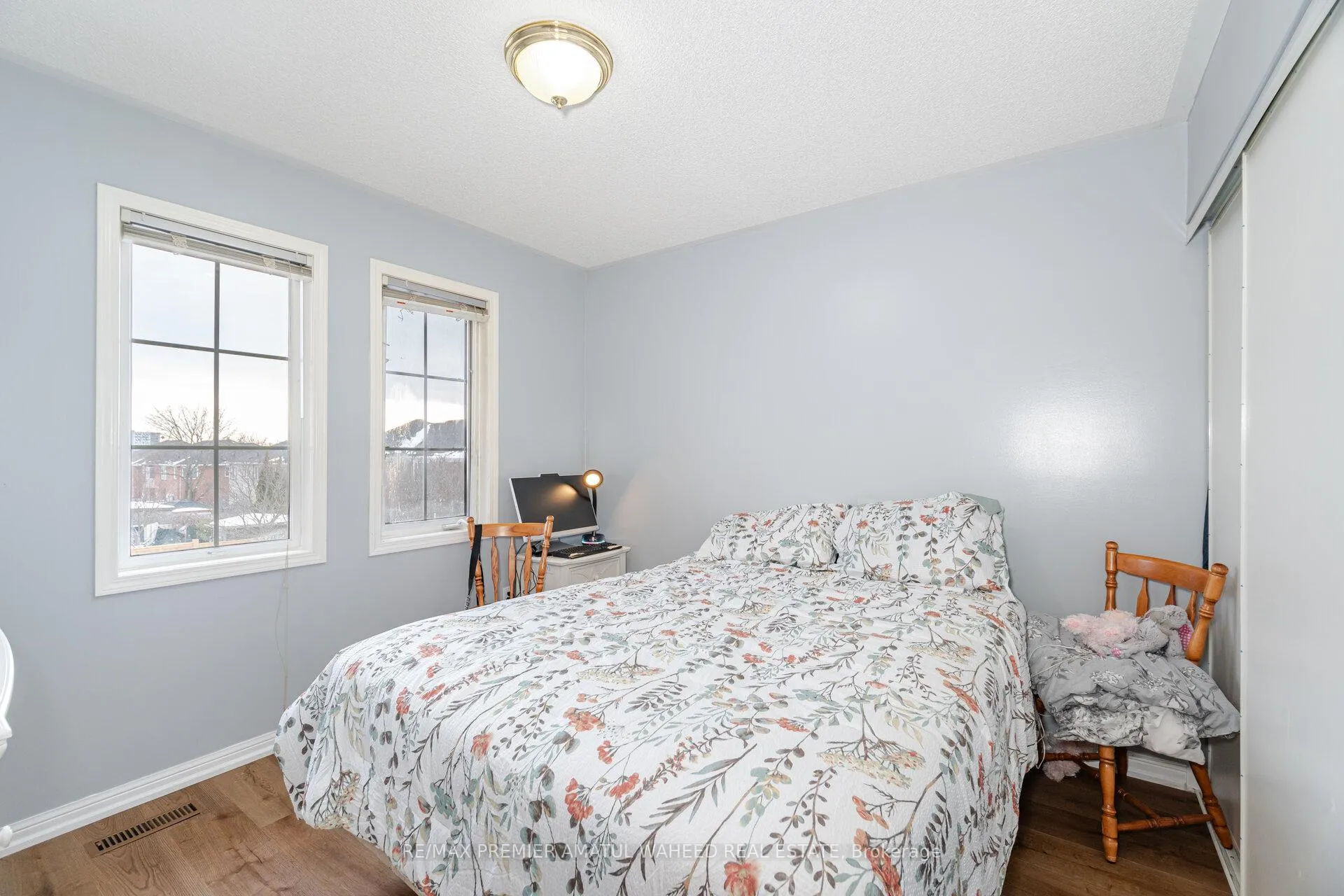 Photo 23 of 64 Madeira Avenue, Vaughan, Vellore Village — HOMEH