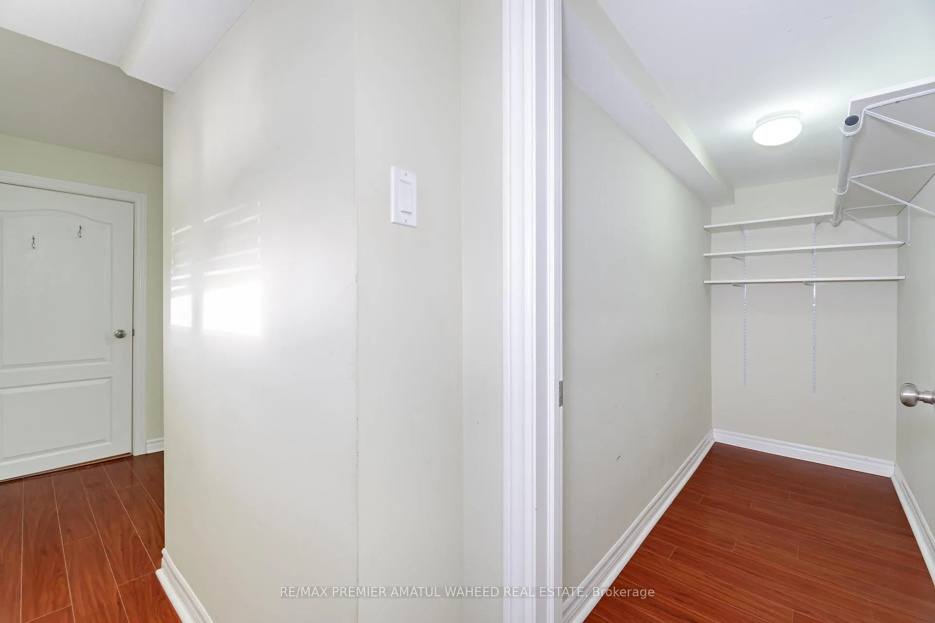 Photo 32 of 64 Madeira Avenue, Vaughan, Vellore Village — HOMEH