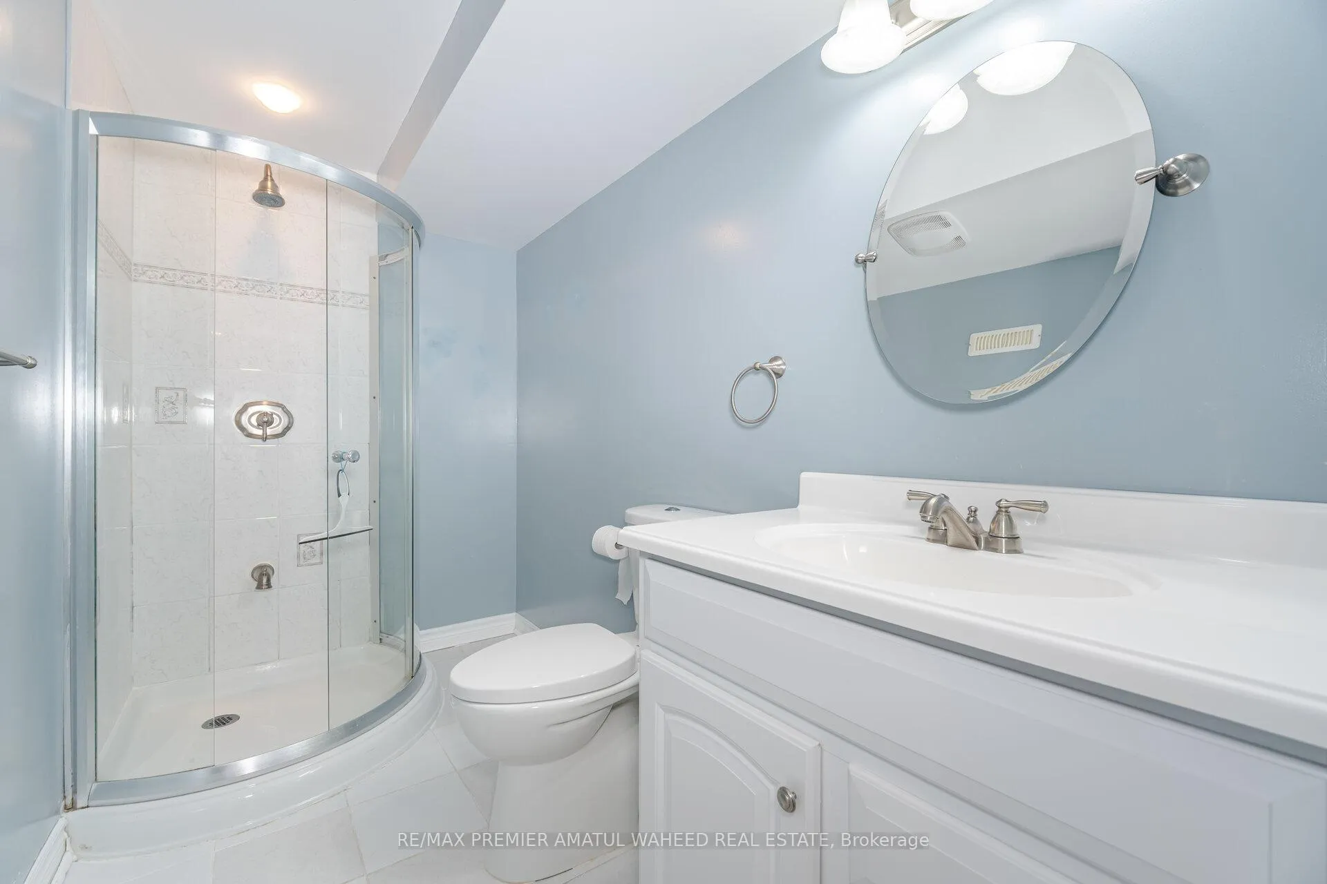 Photo 33 of 64 Madeira Avenue, Vaughan, Vellore Village — HOMEH