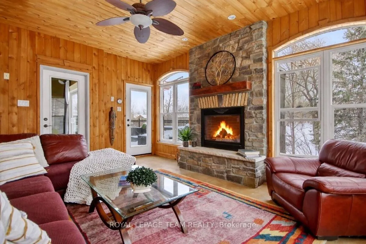Photo 5 of 1269 South Beach Boulevard, Ottawa, Greely — HOMEH